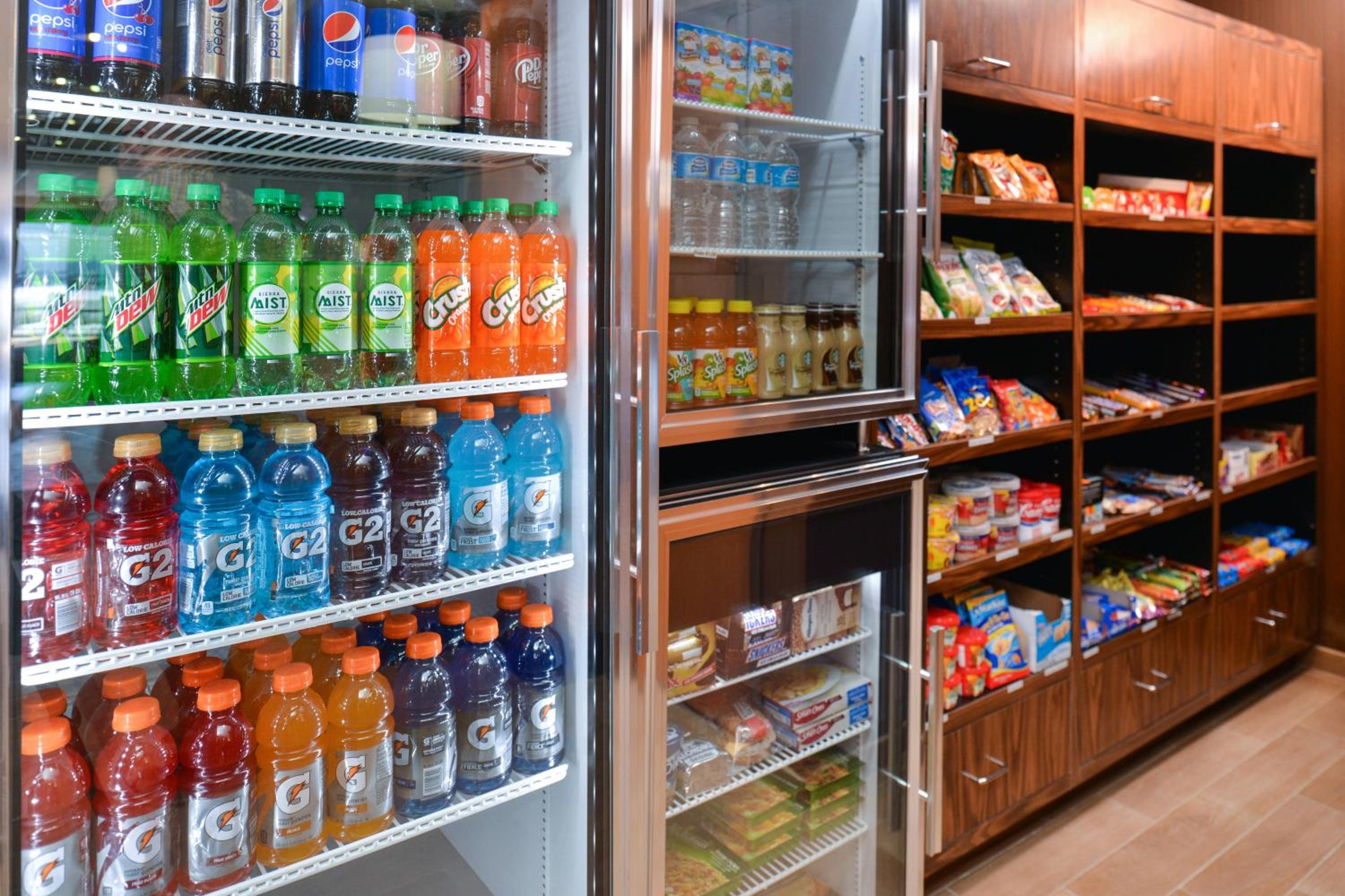 Bloomington Vacations - Fairfield Inn  Suites Bloomington - Property Image 10