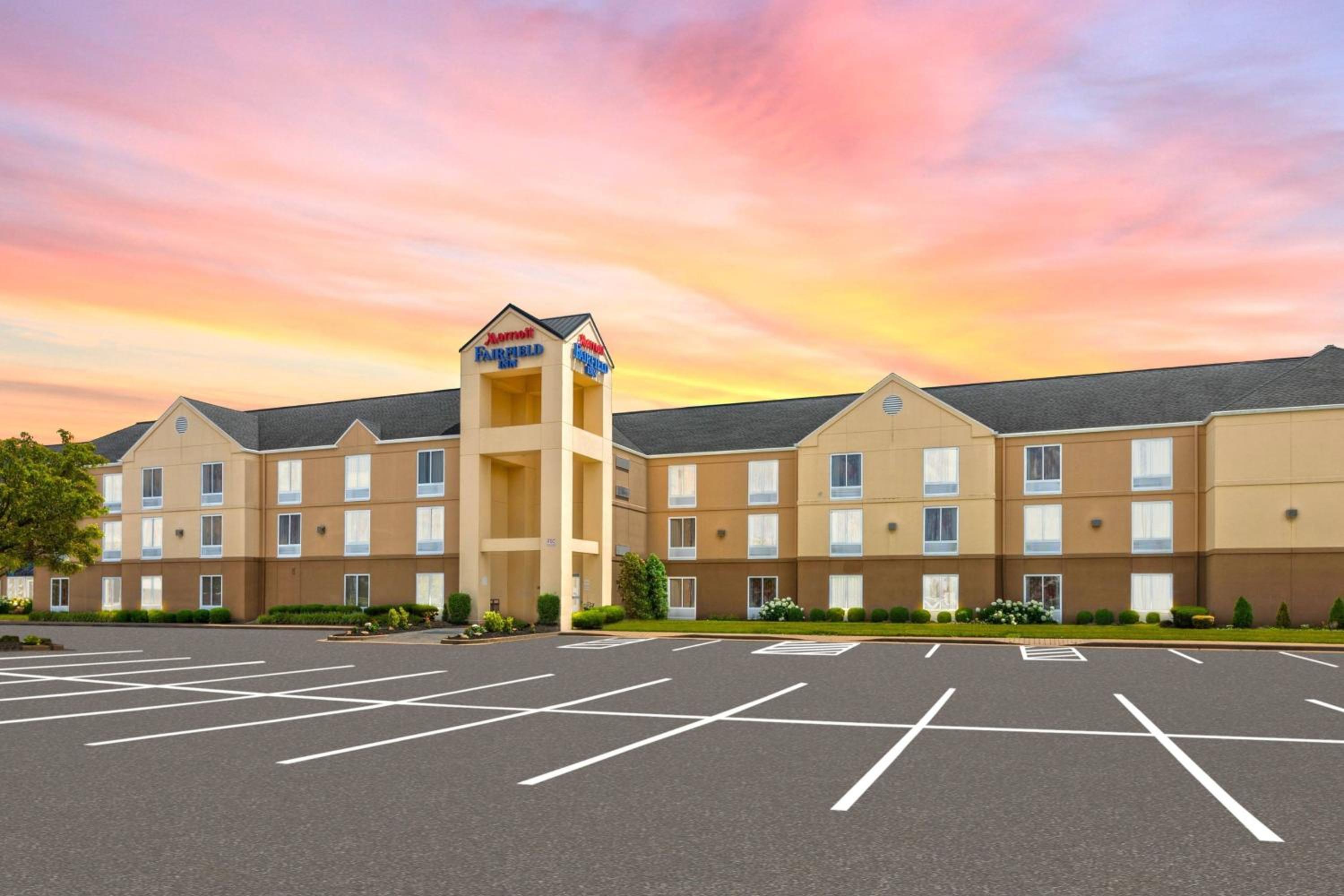 Hotel Fairfield Inn by Marriott Evansville East - Image 1
