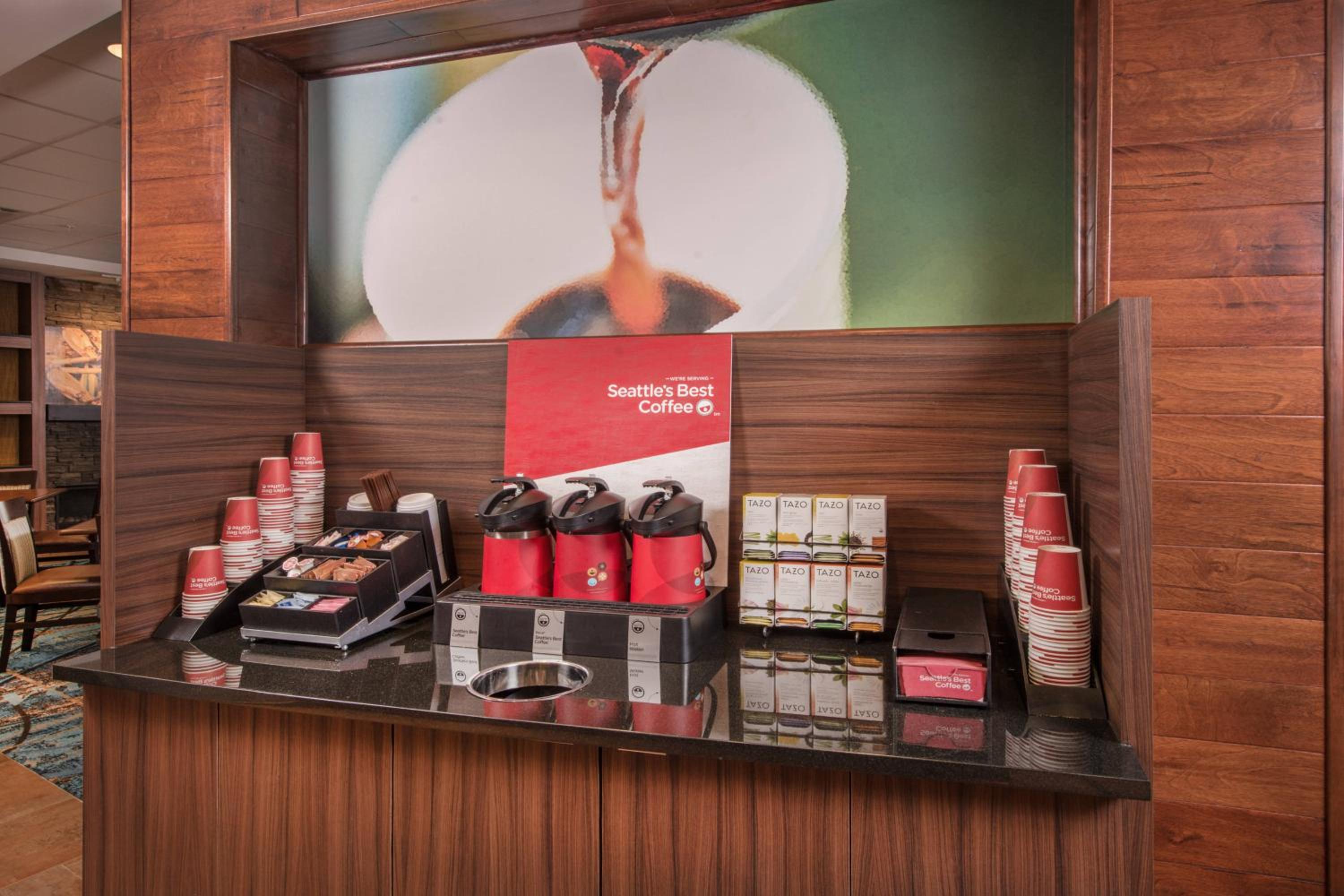 Easton Vacations - Fairfield Inn  Suites by Marriott Easton - Property Image 9