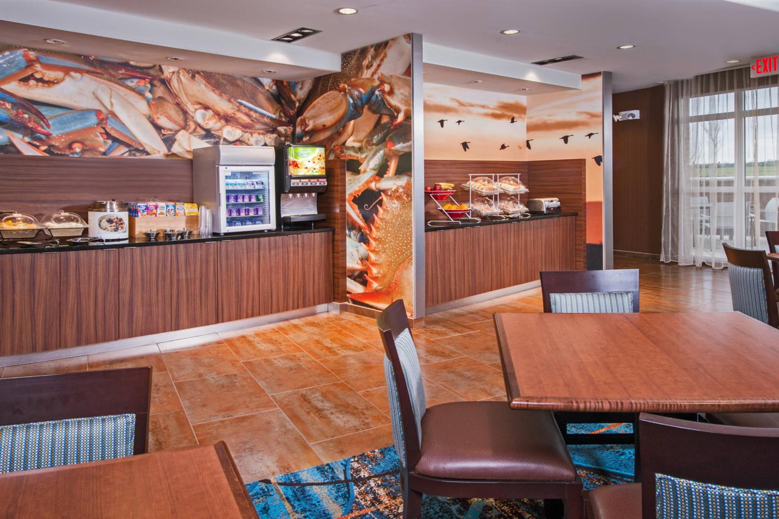 Easton Vacations - Fairfield Inn  Suites by Marriott Easton - Property Image 7