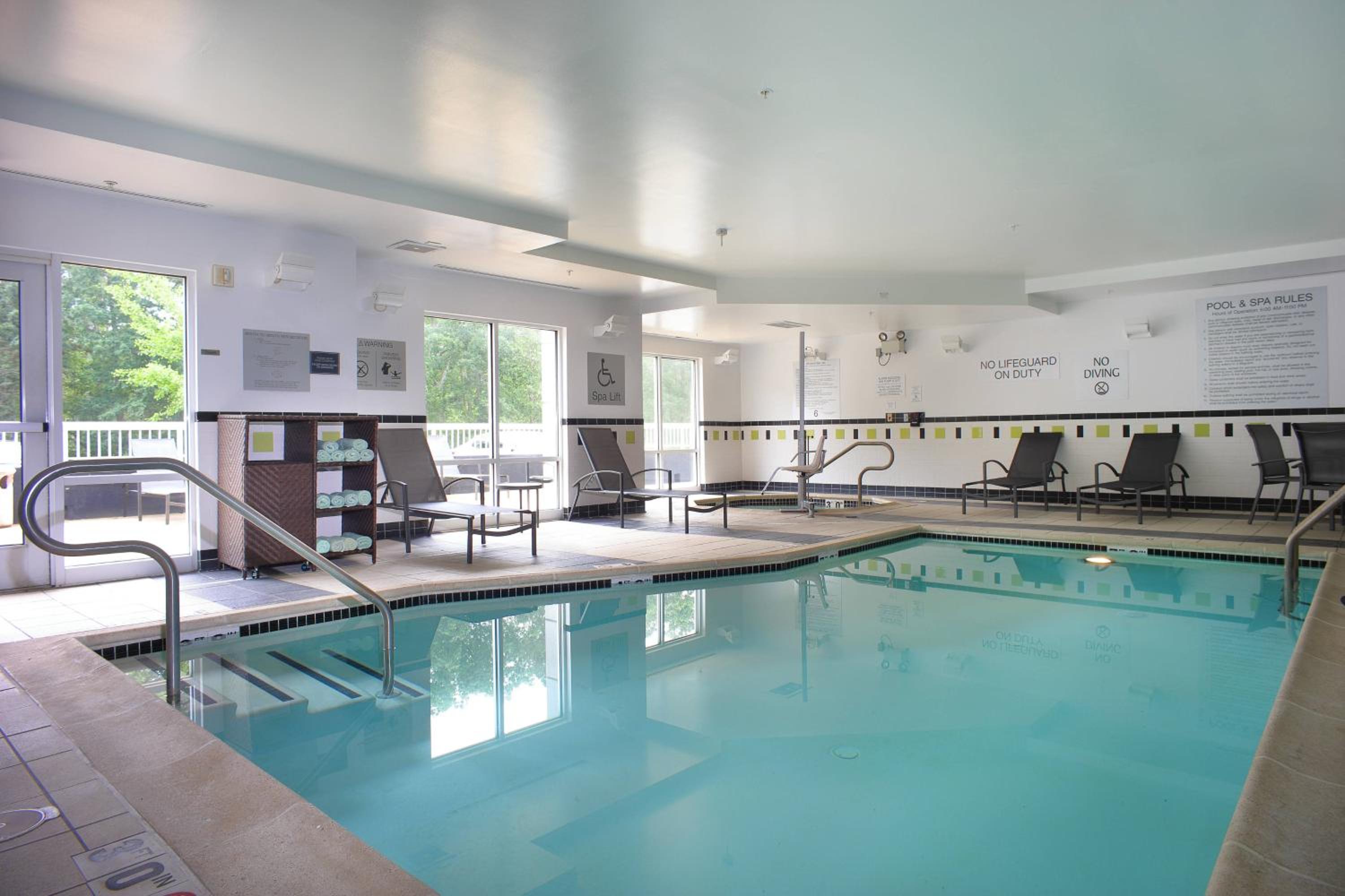 Fairfield Inn  Suites by Marriott Millville Vineland - Property Image 6