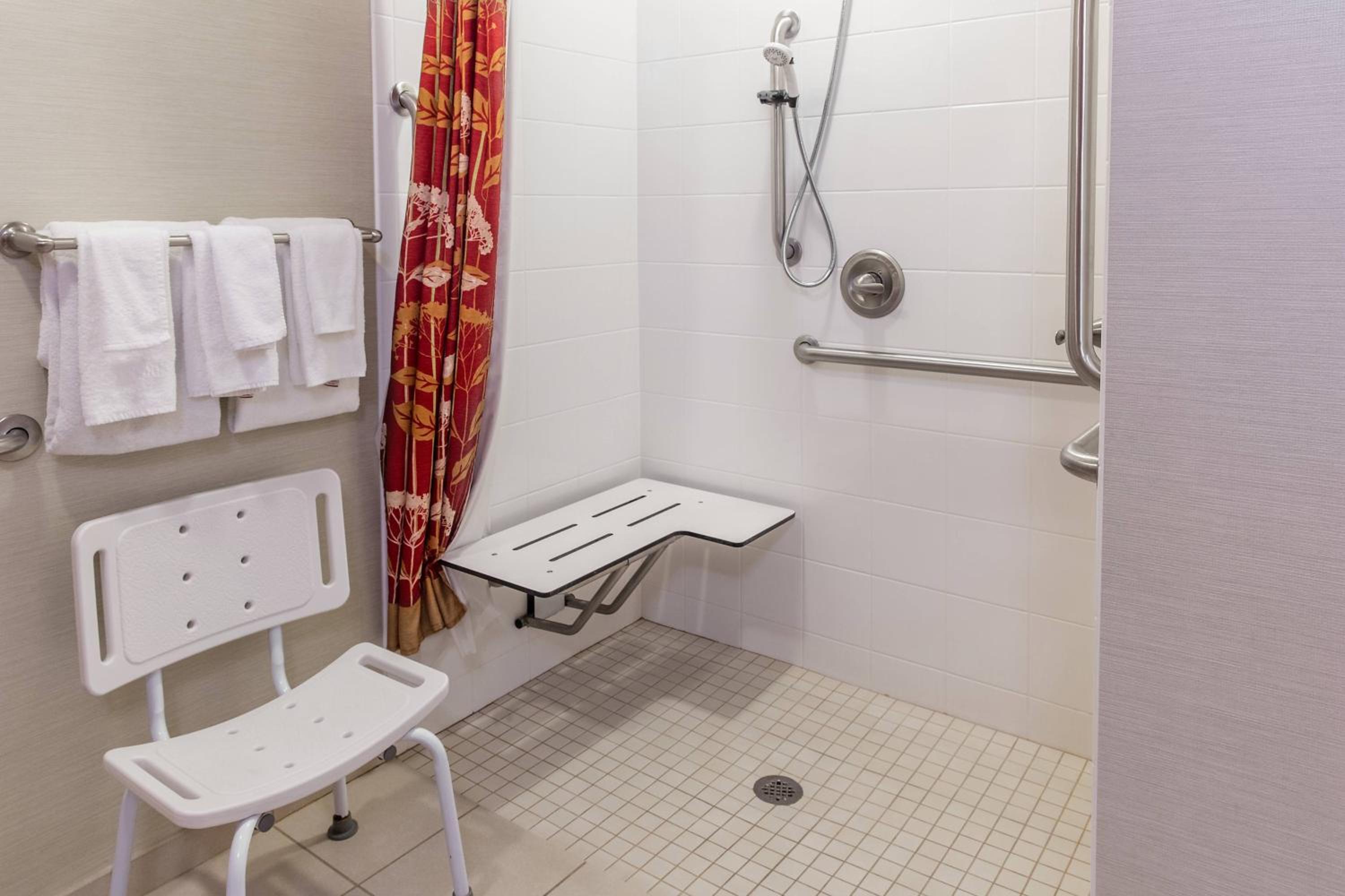 Lexington Vacations - Courtyard by Marriott Lexington Keeneland/Airport - Property Image 2