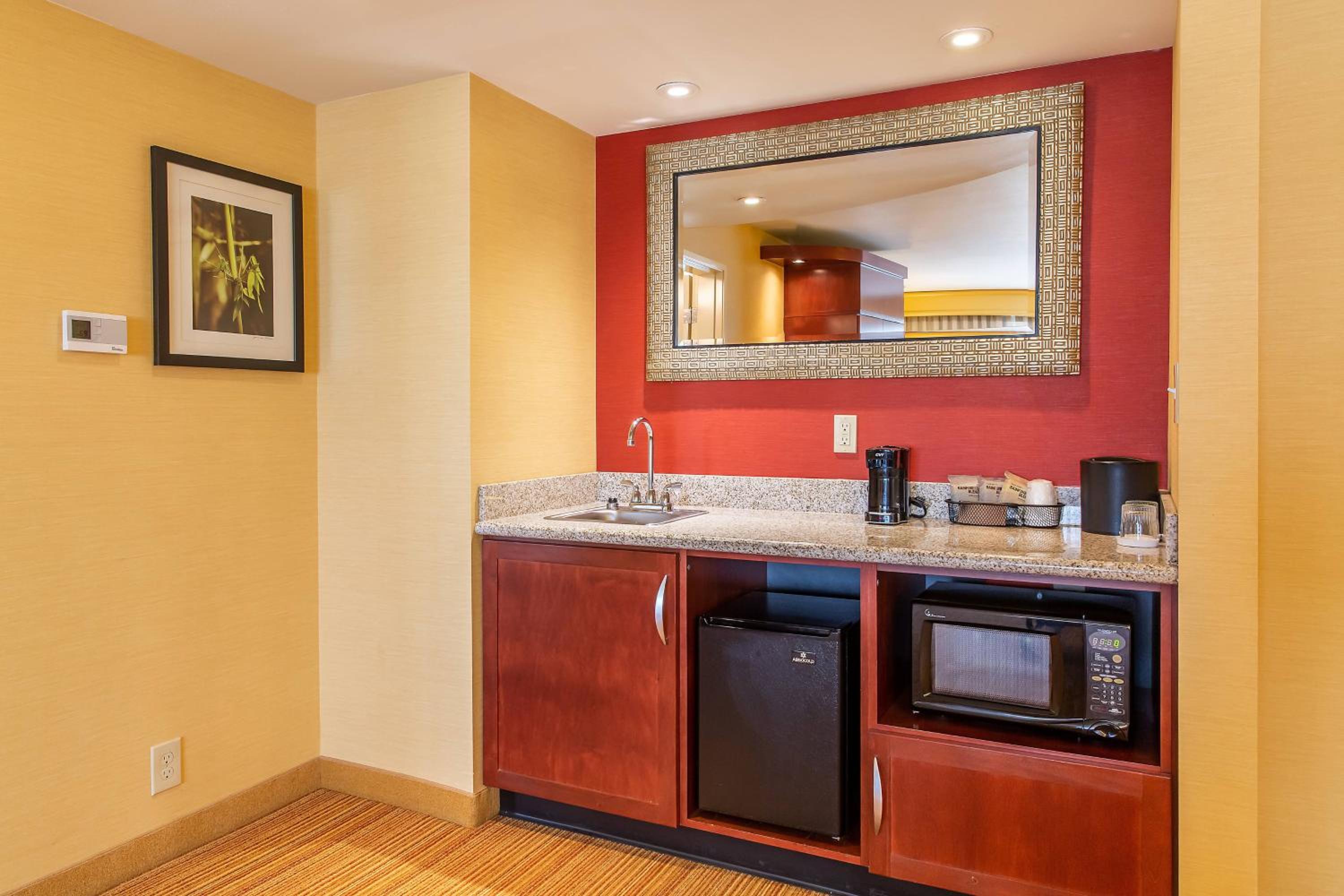 Lexington Vacations - Courtyard by Marriott Lexington Keeneland/Airport - Property Image 1