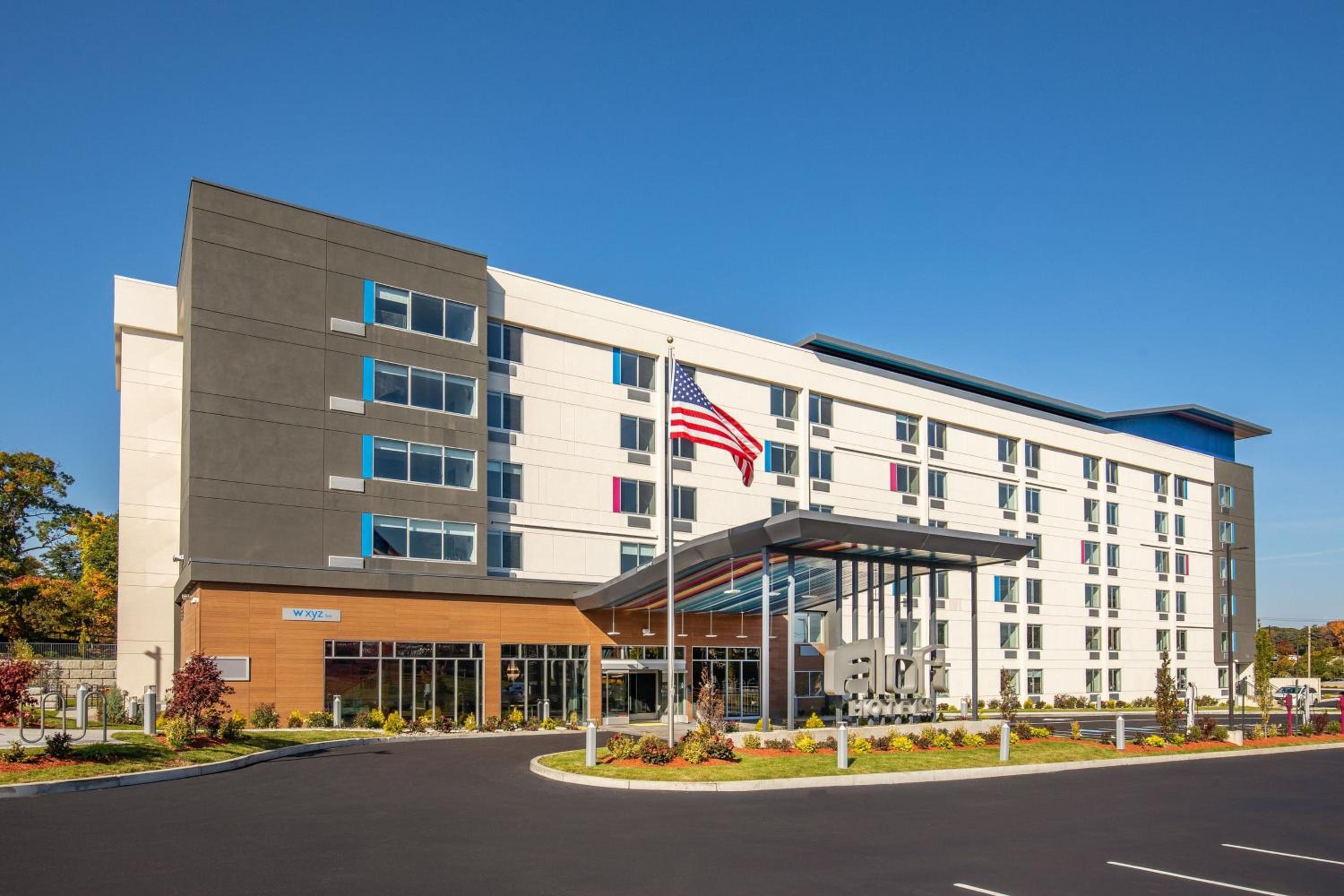 Boston Vacations - Aloft Framingham - Property Image 2