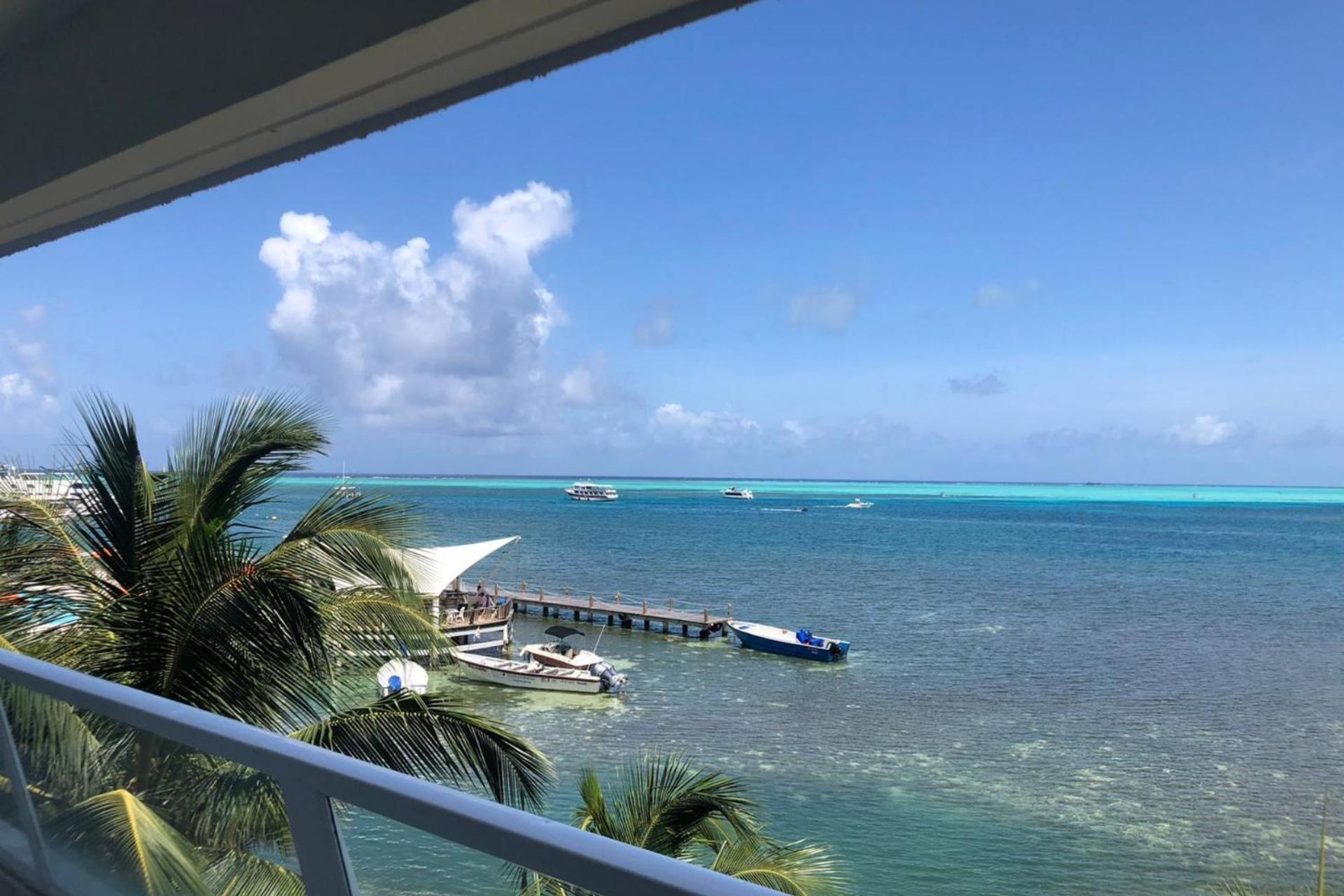 Apartamento en Torres del Sun Rise San Andres Islas Colombia