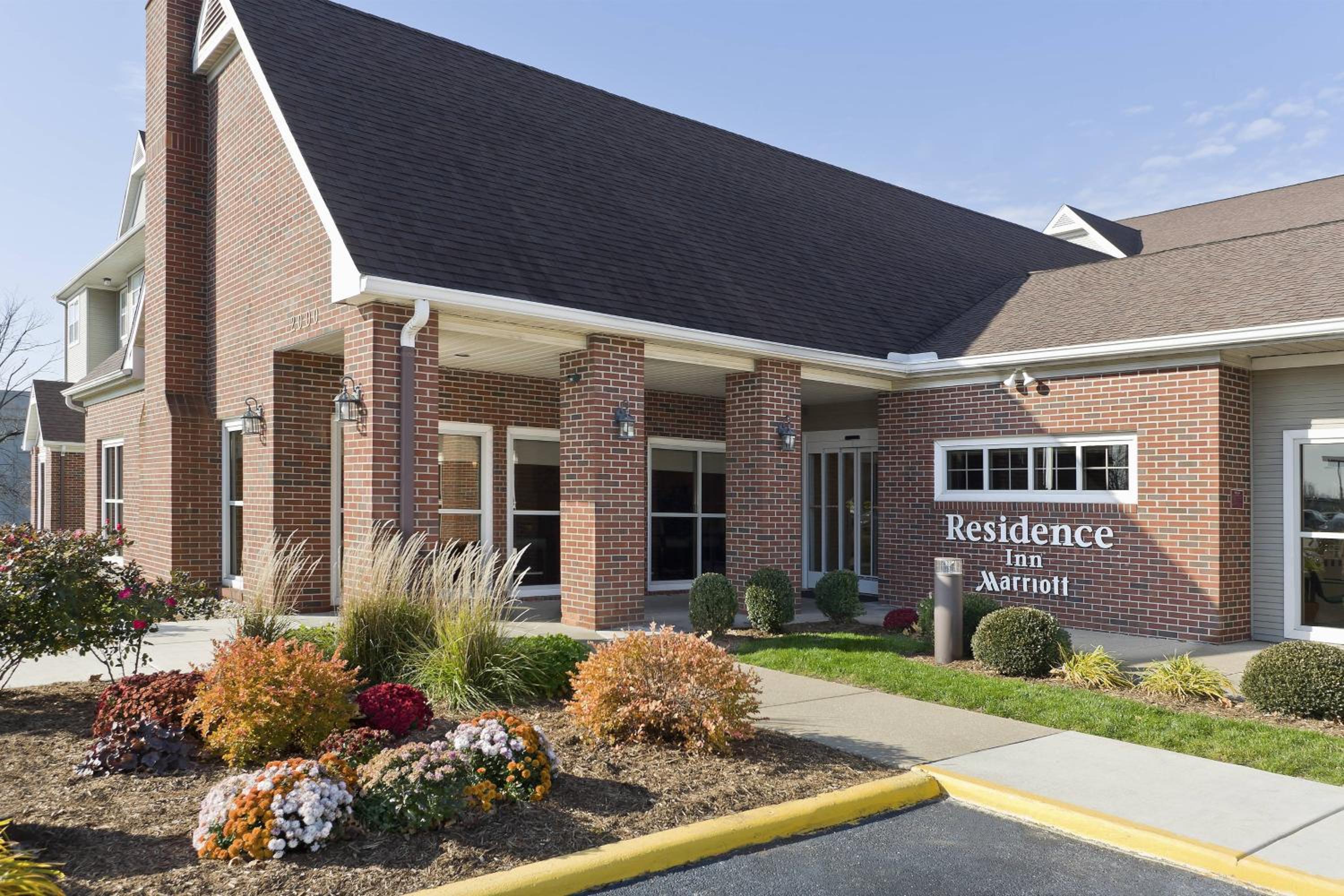 Peoria Vacations - Residence Inn by Marriott Peoria - Property Image 1