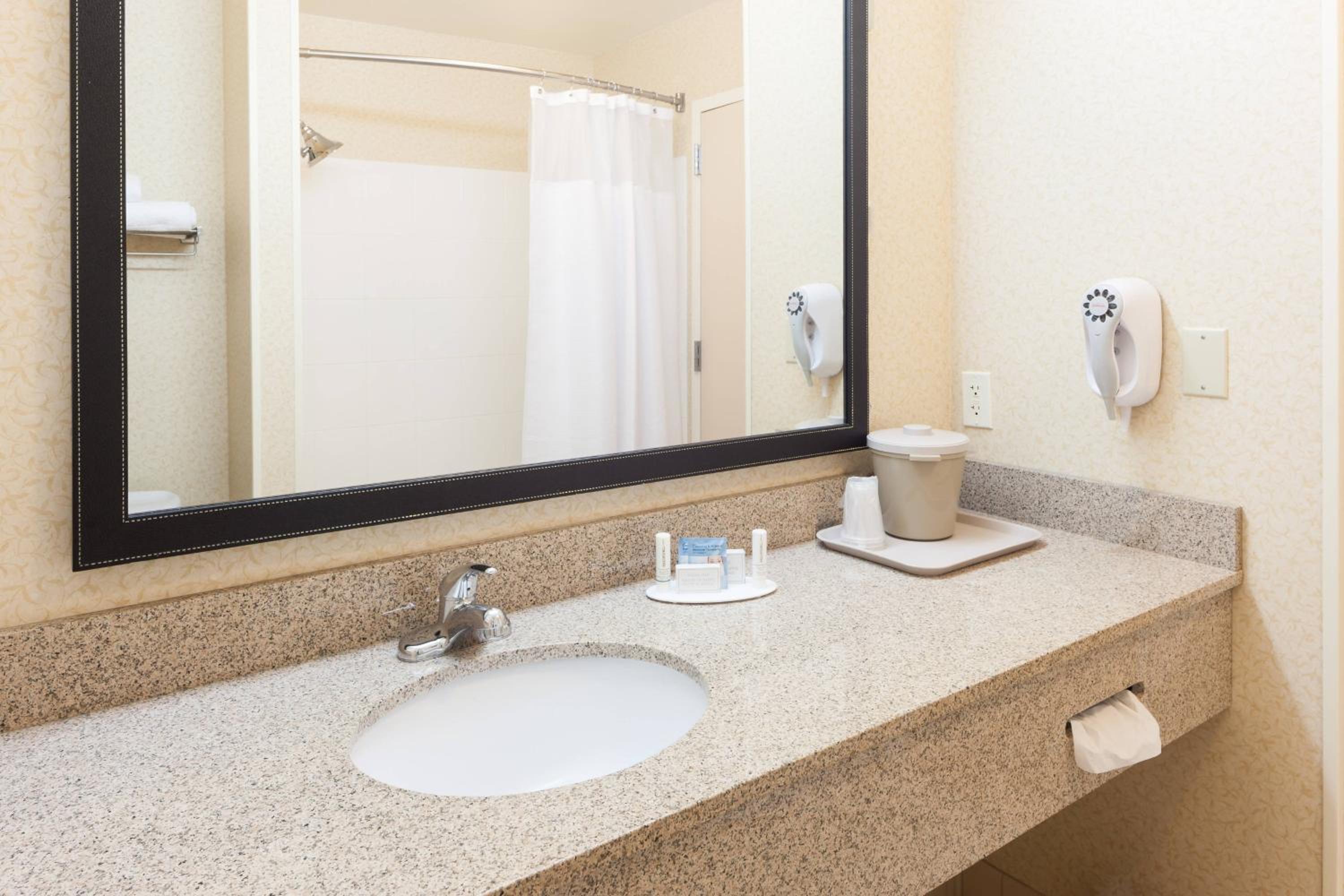 Ruston Vacations - Fairfield by Marriott Ruston - Property Image 3