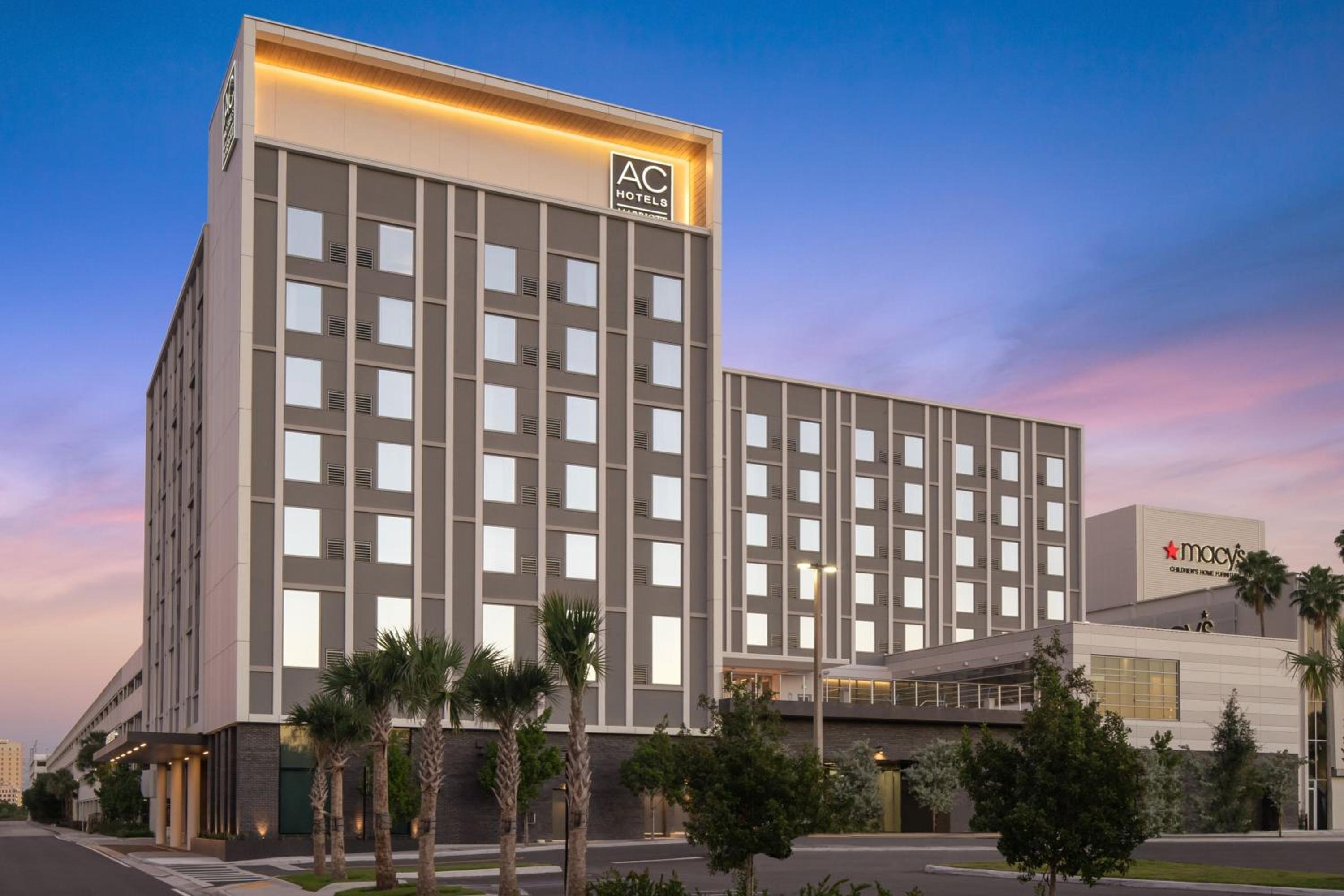 Hotel AC Hotel by Marriott Miami Dadeland - Image 1