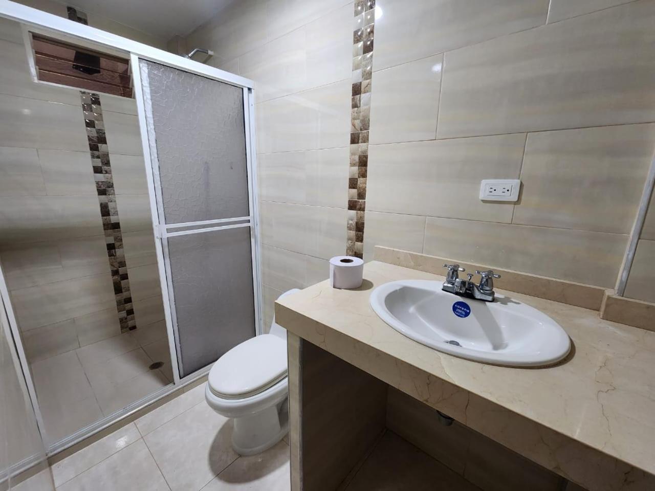 Apartamento completo en el sur de Buga