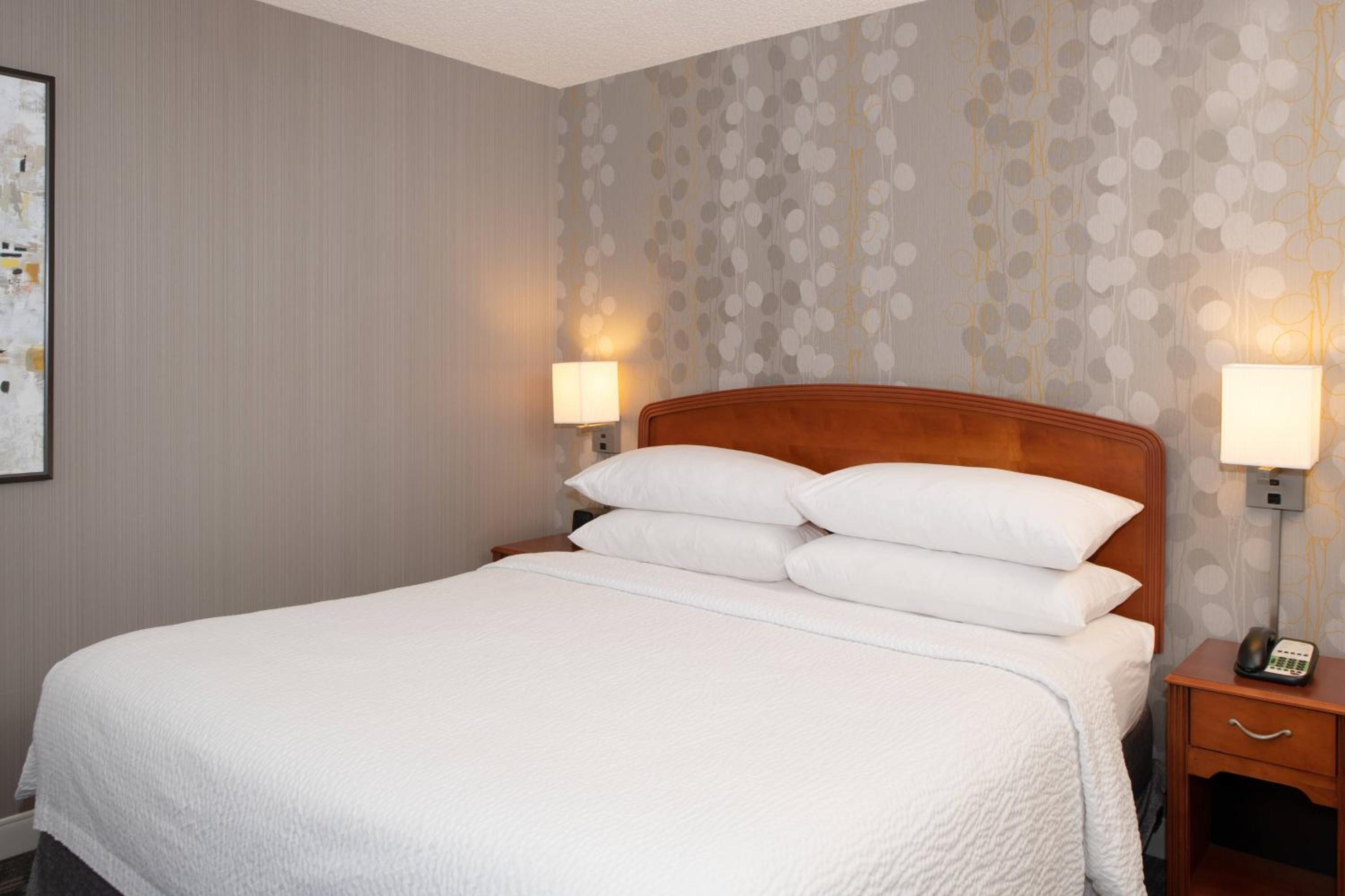 Newark Vacations - Courtyard by Marriott Newark Silicon Valley - Property Image 52