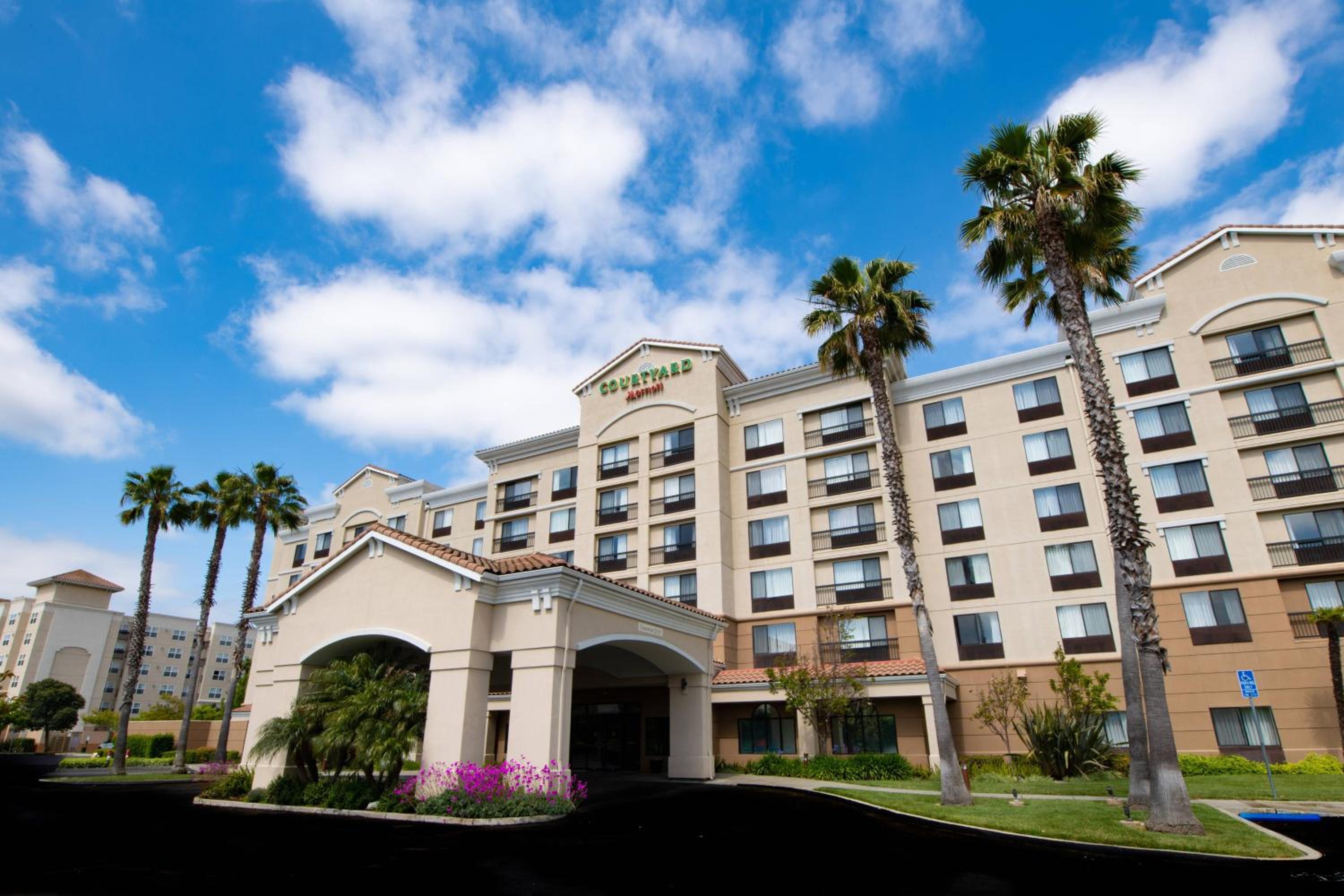 San Jose Vacations - Courtyard by Marriott Newark Silicon Valley - Property Image 5