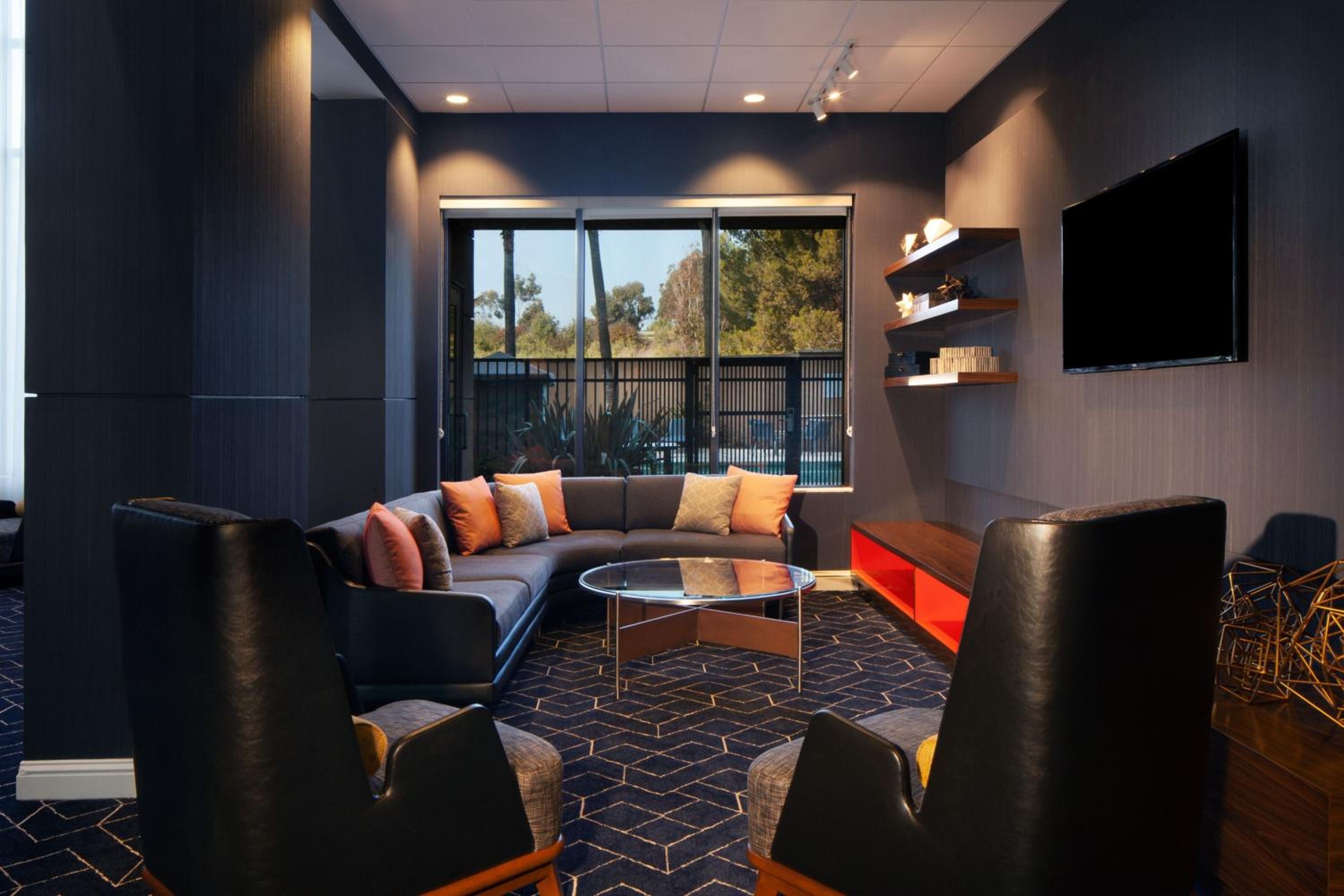 Newark Vacations - Courtyard by Marriott Newark Silicon Valley - Property Image 38