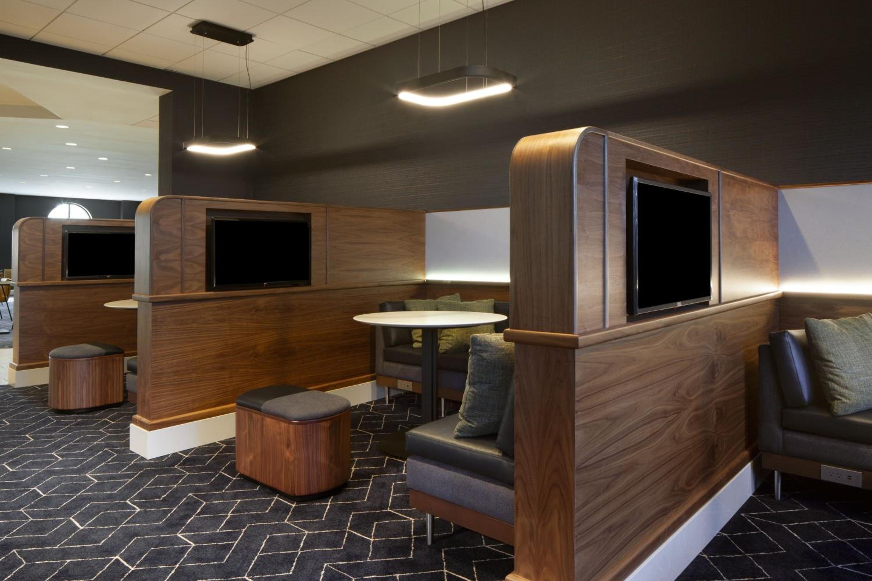 Newark Vacations - Courtyard by Marriott Newark Silicon Valley - Property Image 39