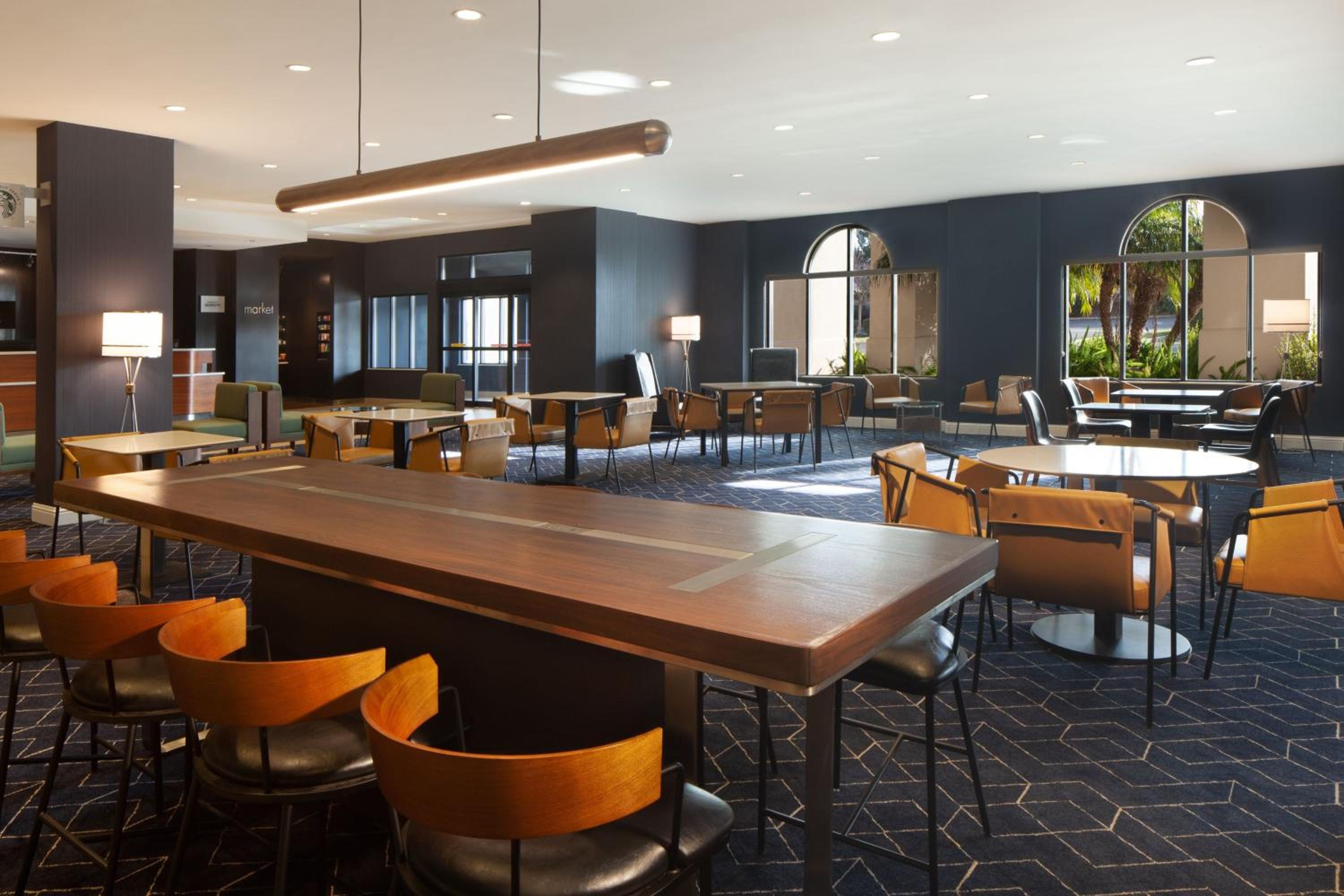 Newark Vacations - Courtyard by Marriott Newark Silicon Valley - Property Image 40