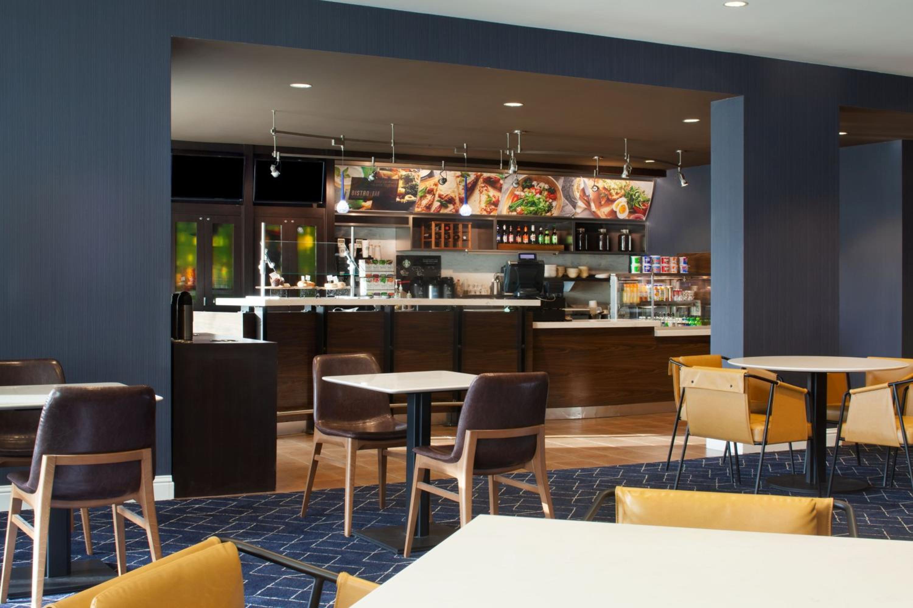 Newark Vacations - Courtyard by Marriott Newark Silicon Valley - Property Image 18
