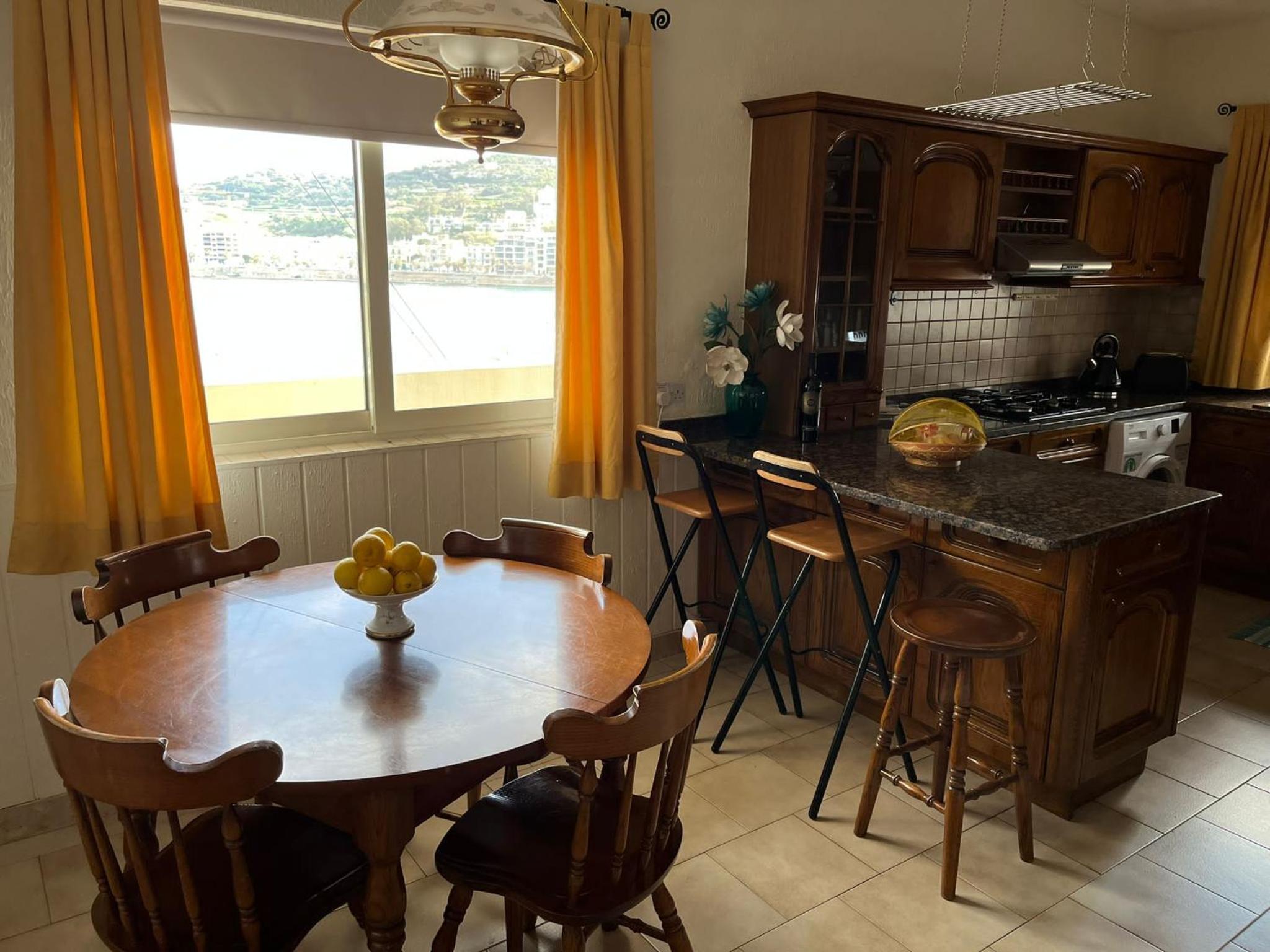 Groundfloor Apartment By The Sea, Fabulous Views — photo 4