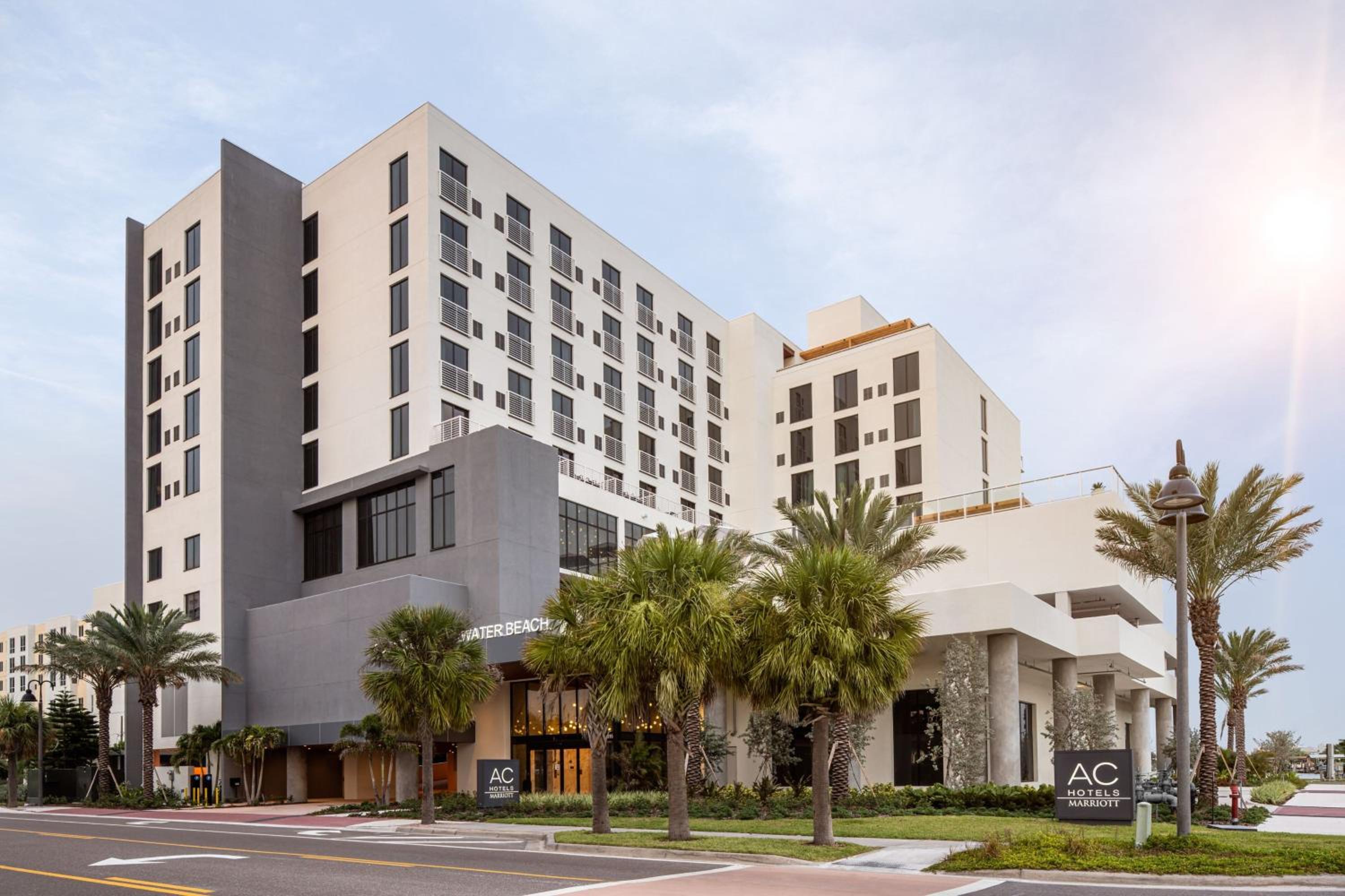 Hotel AC Hotel by Marriott Clearwater Beach - Image 1