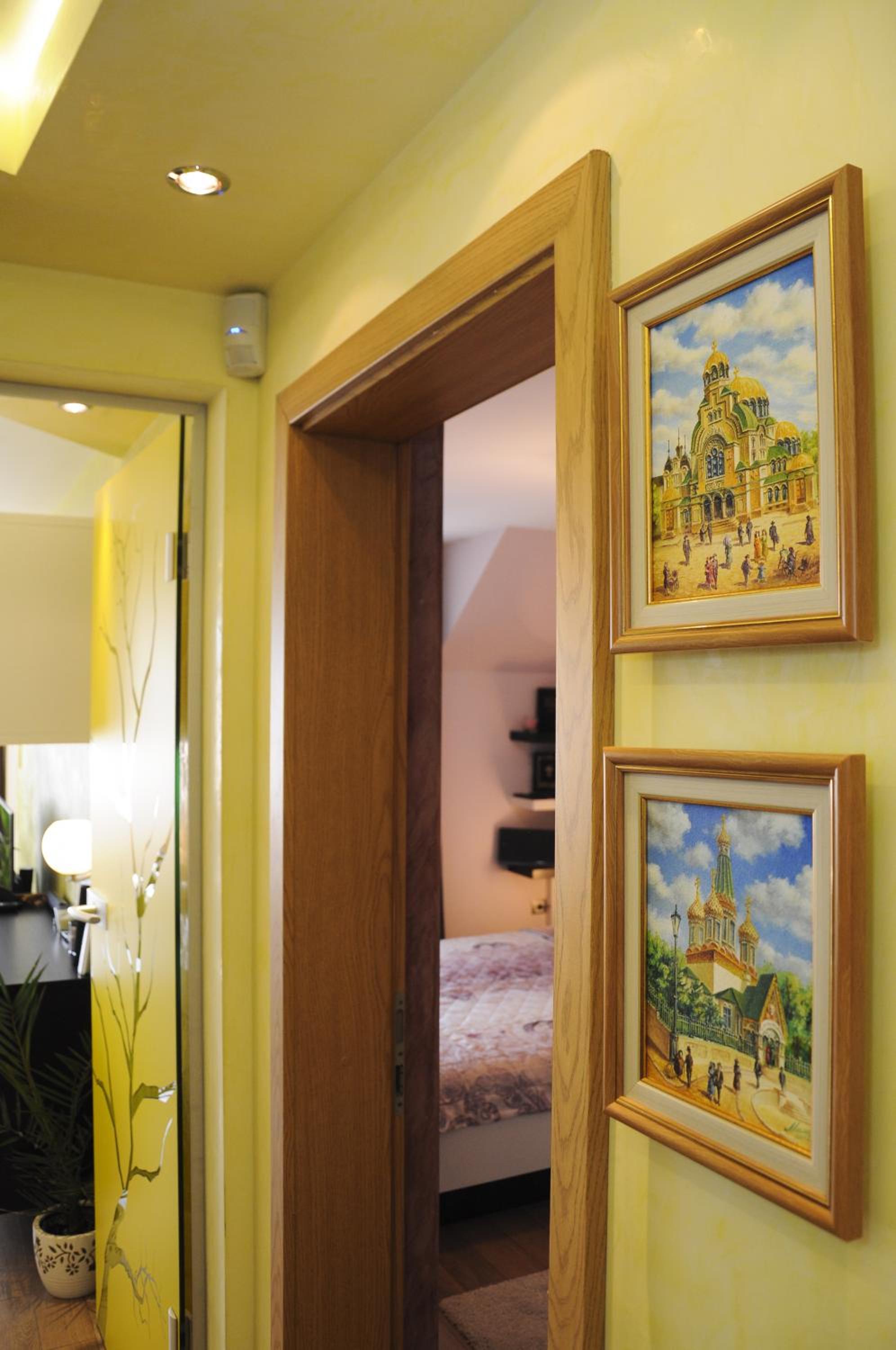 DERELLI Deluxe and DERELLI Adorable apartments view 4