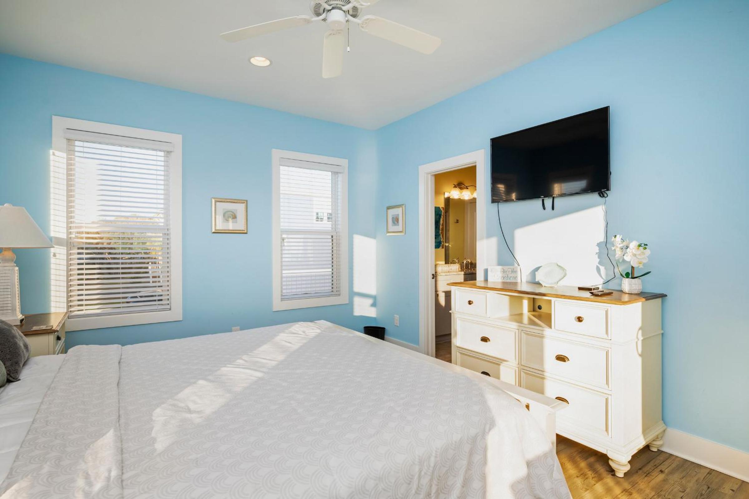 Summer Sea by Oak Island Accommodations