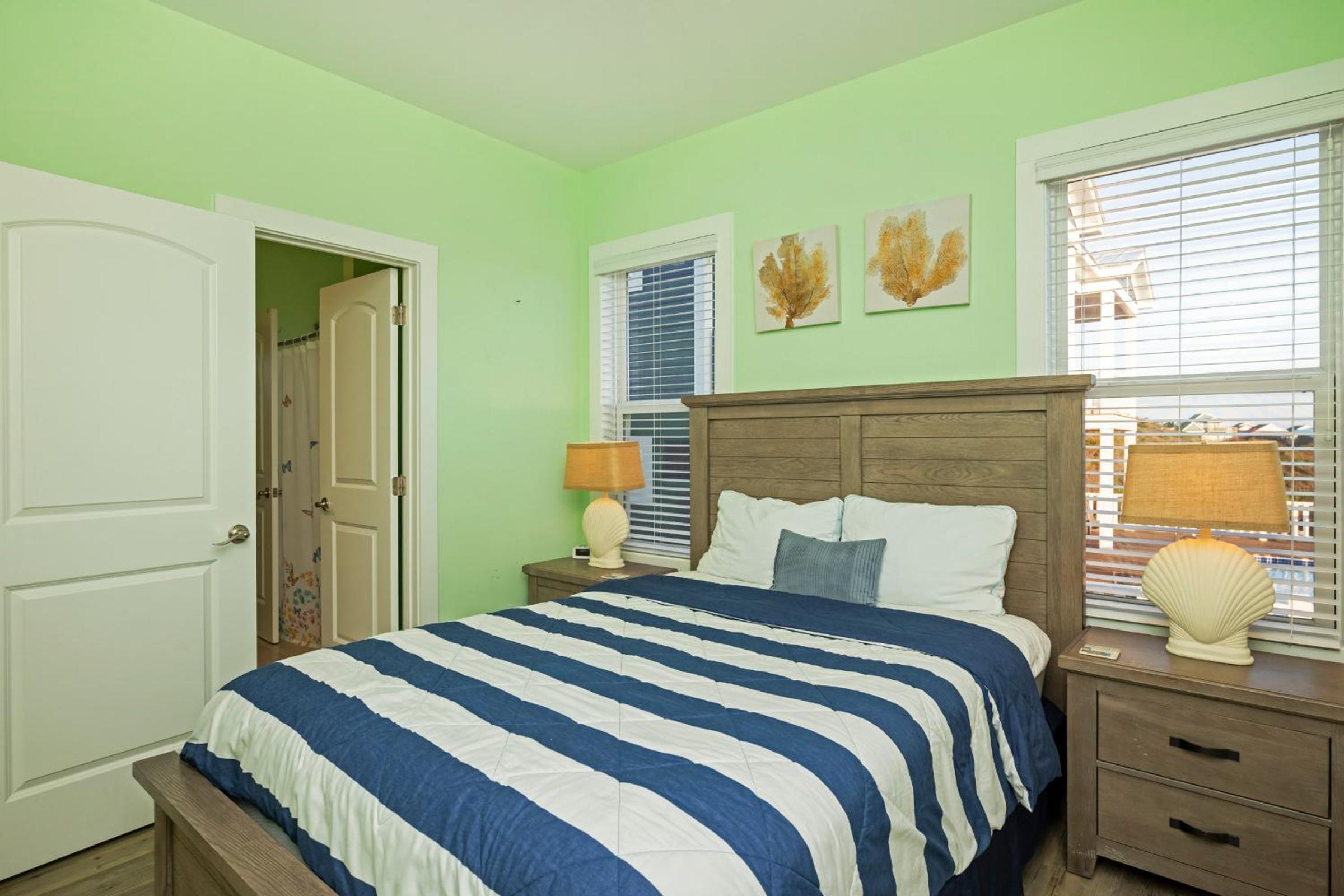 Summer Sea by Oak Island Accommodations