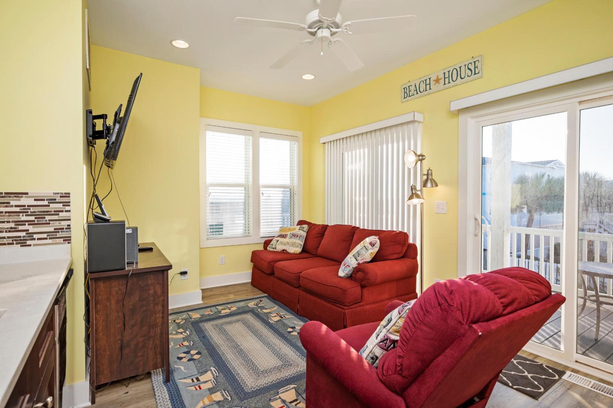 Summer Sea by Oak Island Accommodations