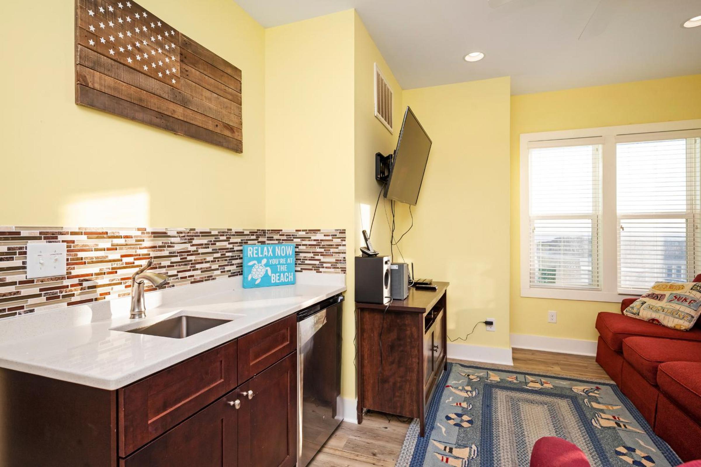 Summer Sea by Oak Island Accommodations