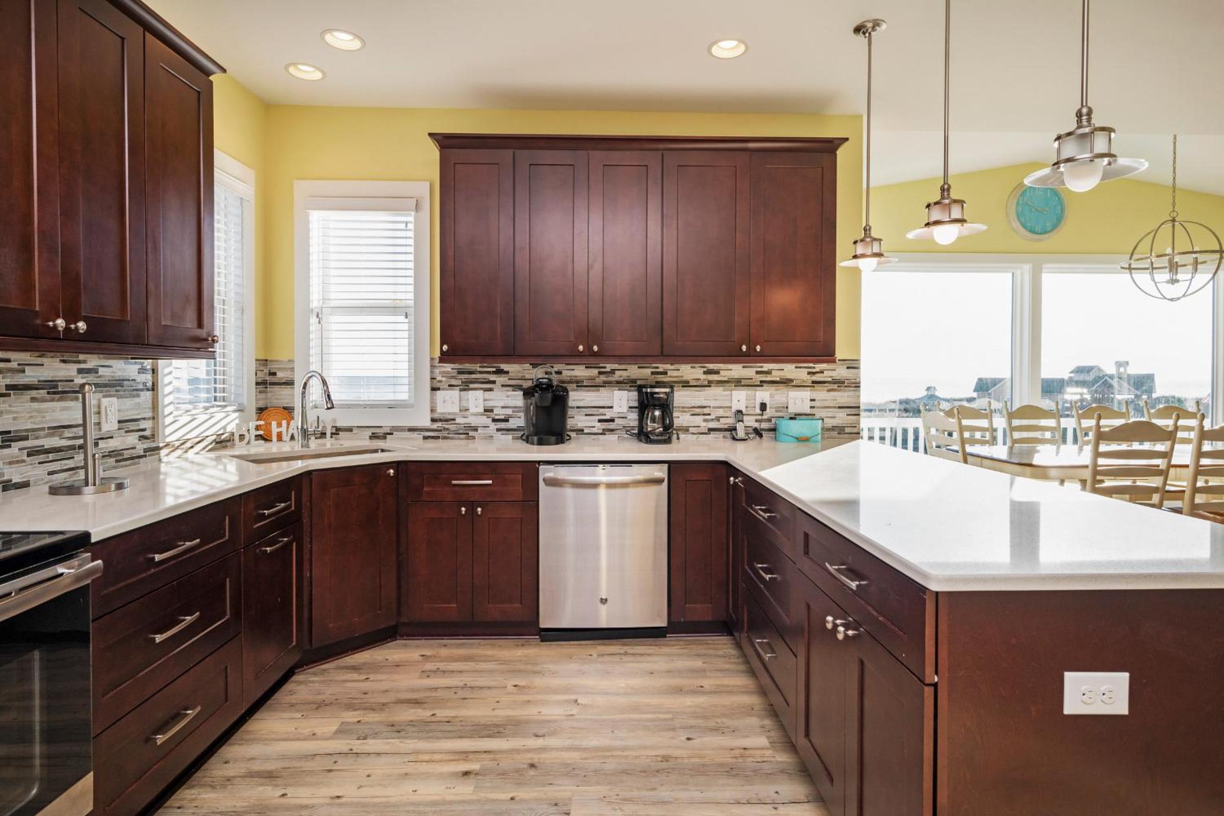 Summer Sea by Oak Island Accommodations