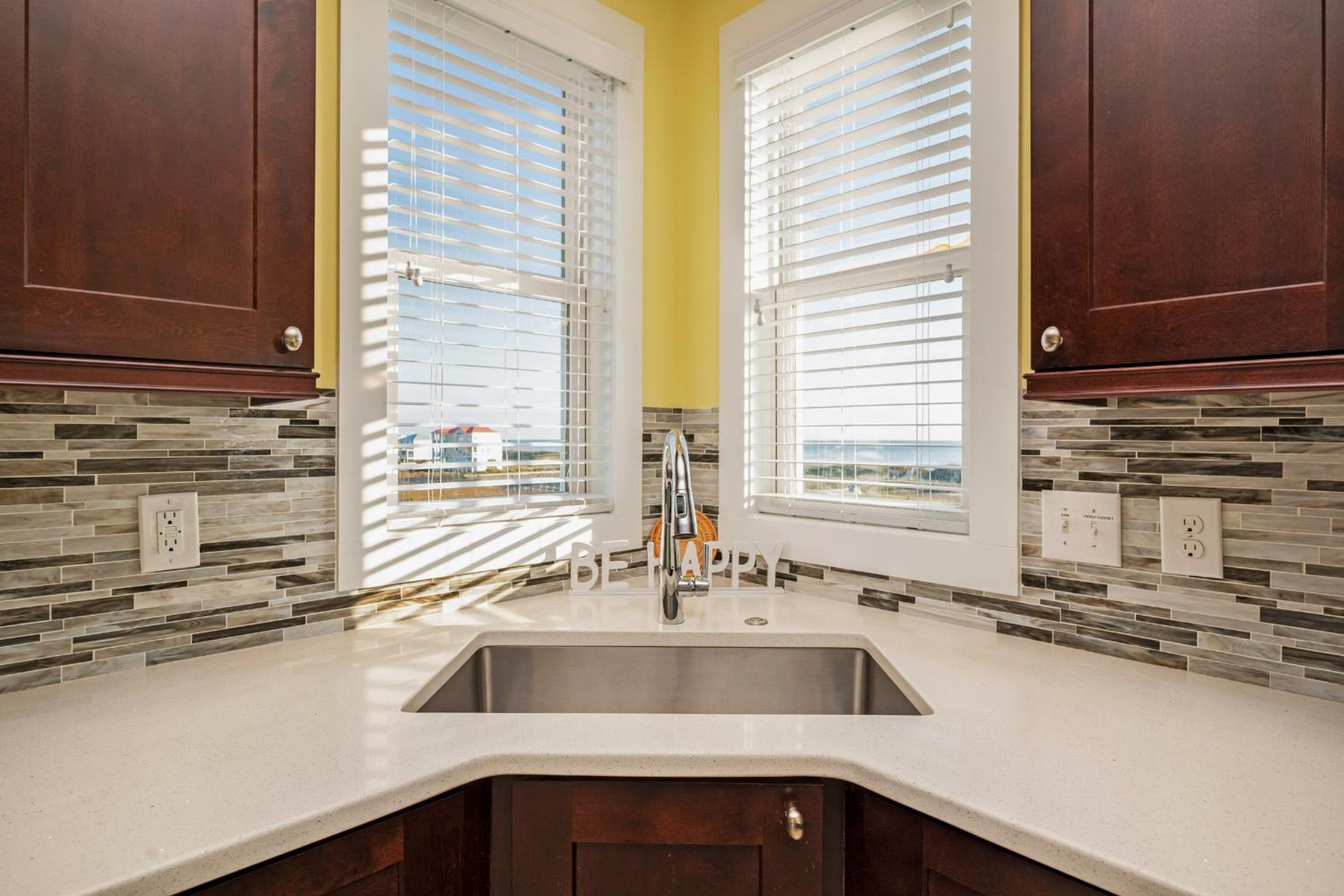 Summer Sea by Oak Island Accommodations