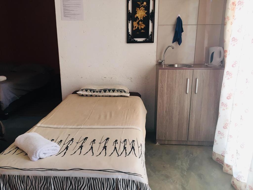 Photo 19
