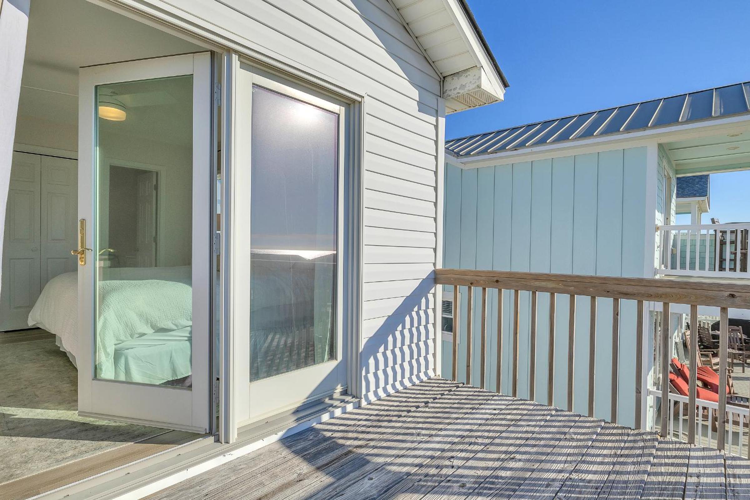 The Shady Lady by Oak Island Accommodations view 5