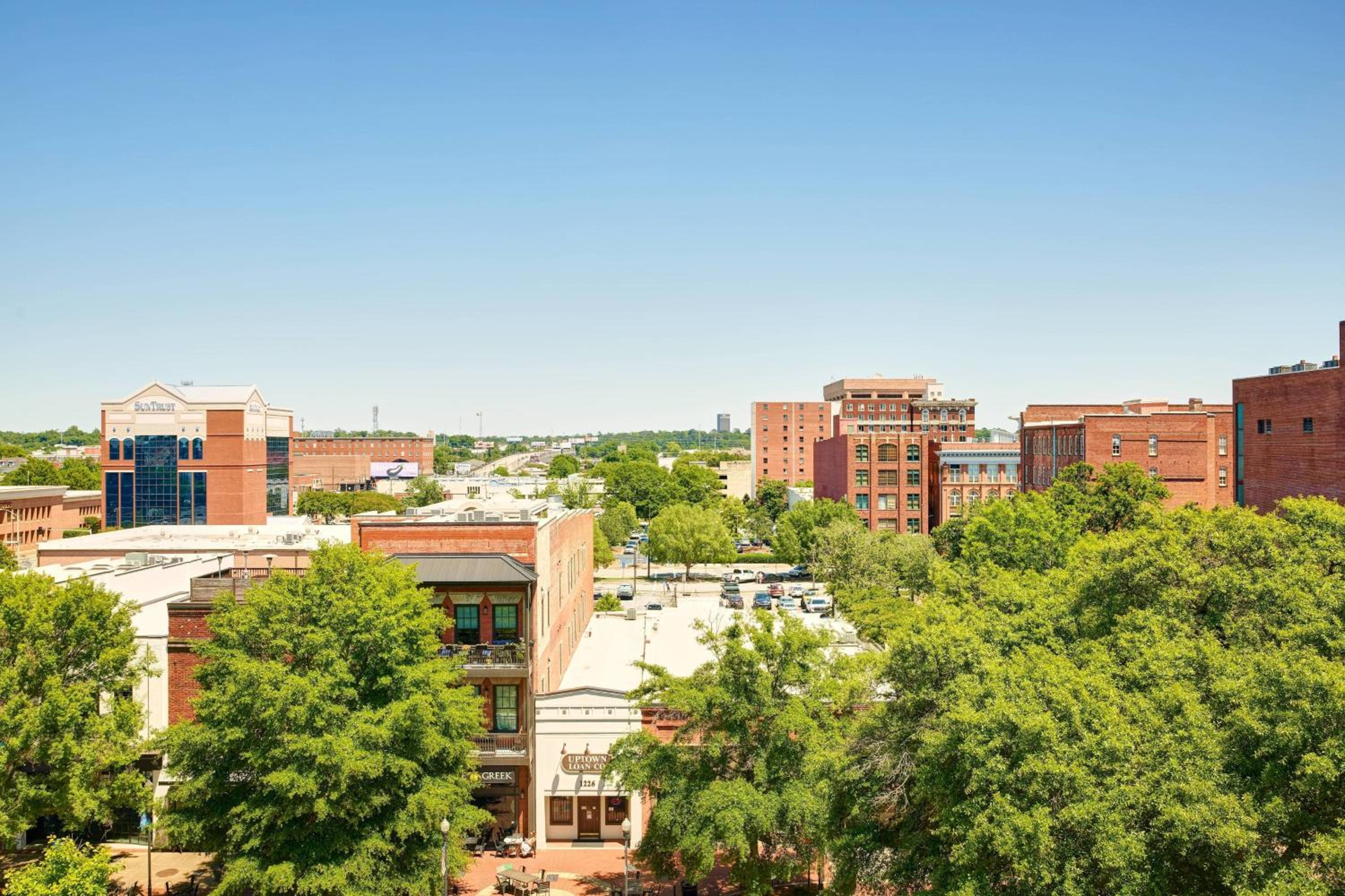 Columbus Vacations - AC Hotel by Marriott Columbus Downtown - Property Image 12