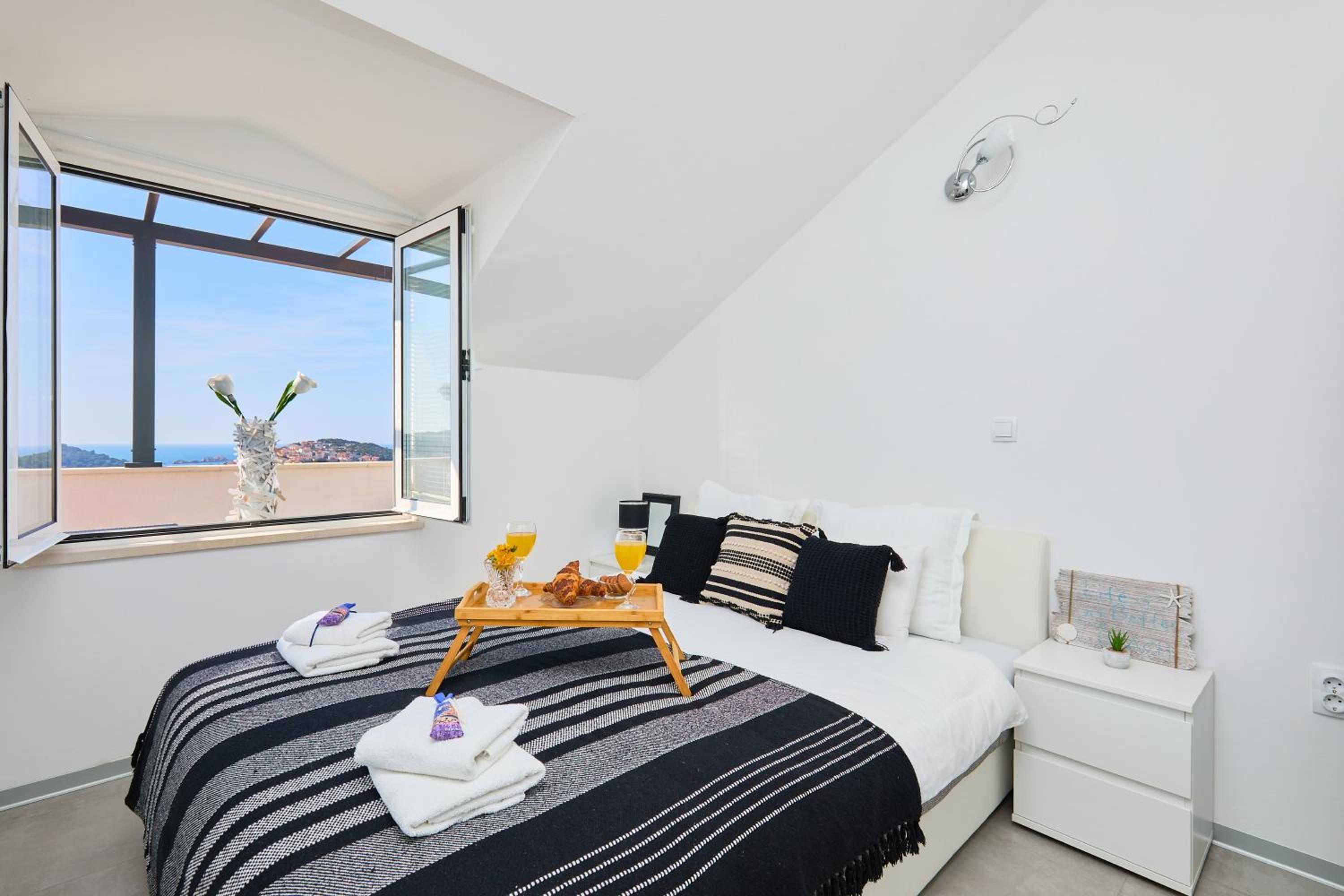 Apartment Elezovic