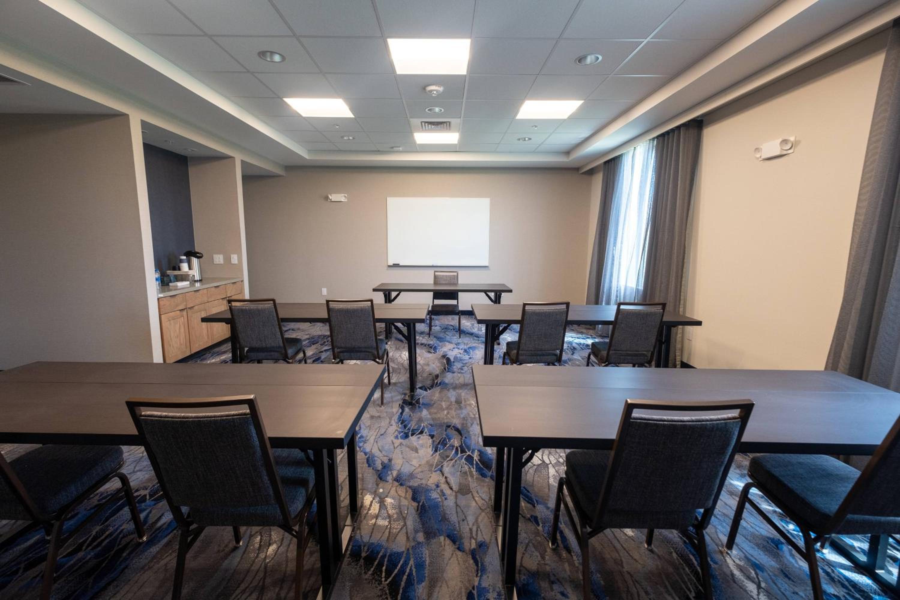 Fairfield by Marriott Inn & Suites Fond du Lac