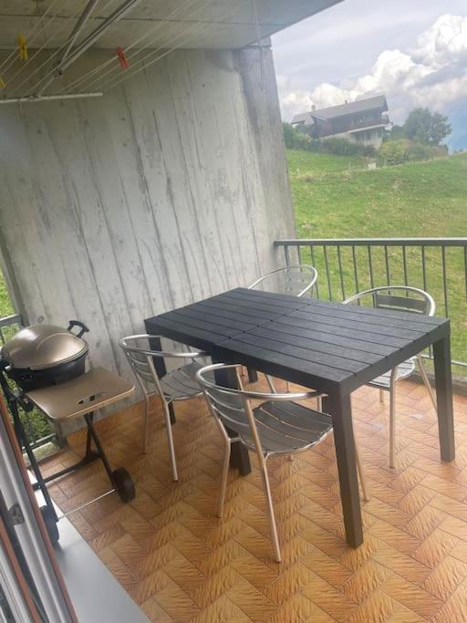 Superbe appartement 3.5 avec cheminée