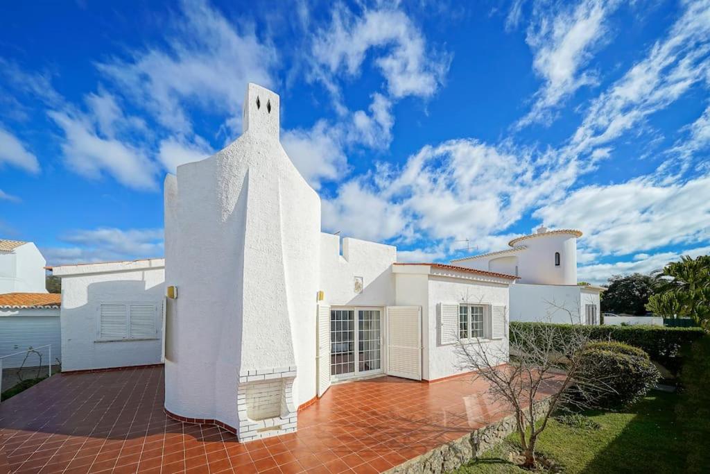 Casa Maria João-2 quartos e piscina privada na Praia do Carvoeiro
