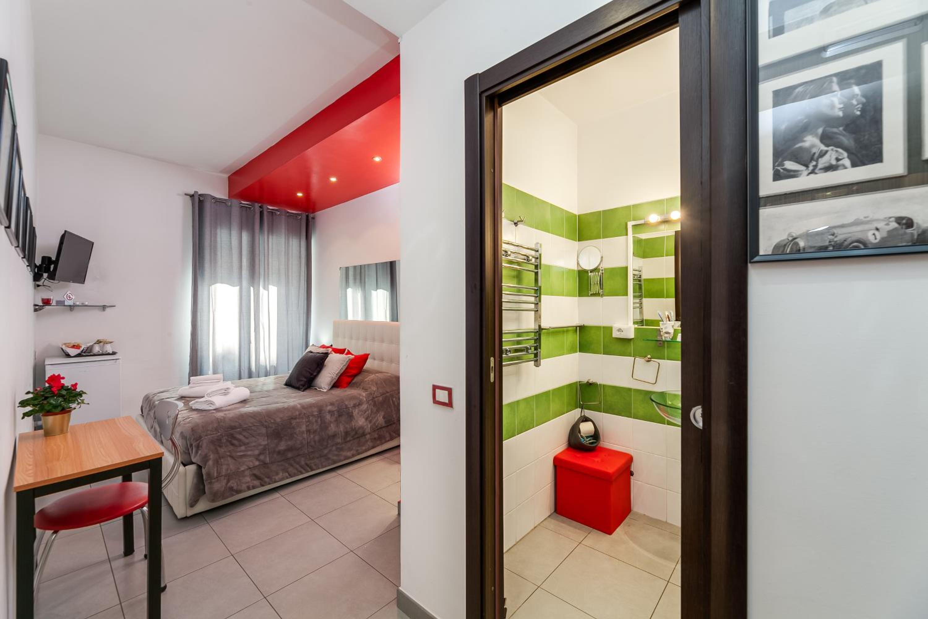 hotel room