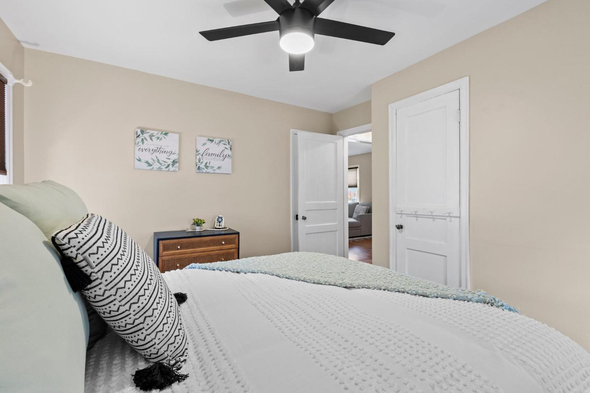 Lexington Vacations - Isla's Landing - Property Image 4