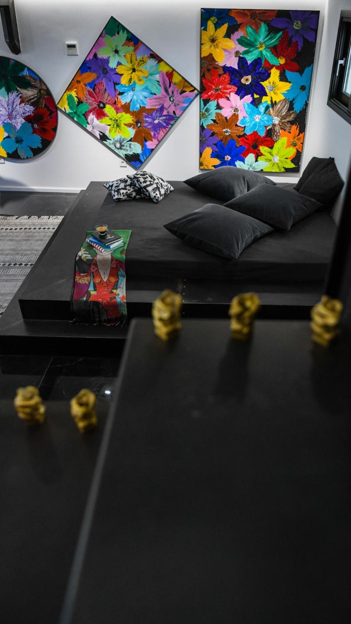 Art BeachFront Villa