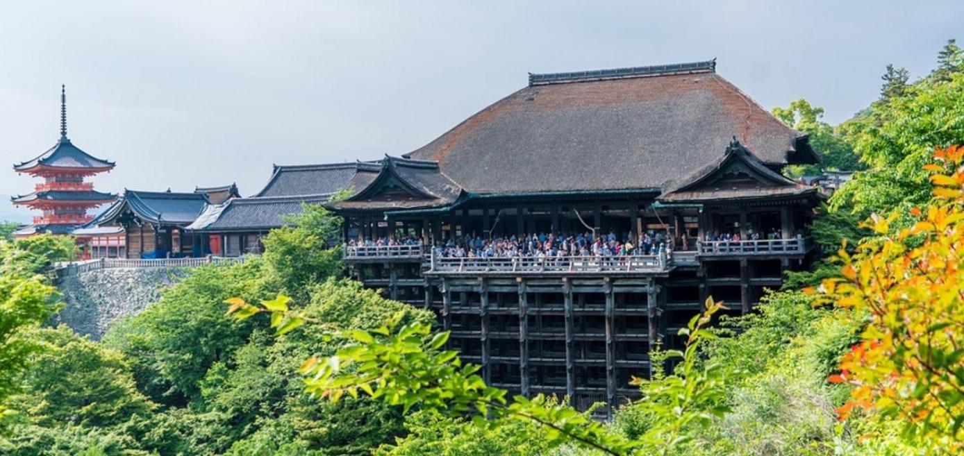 Happy Osaka House