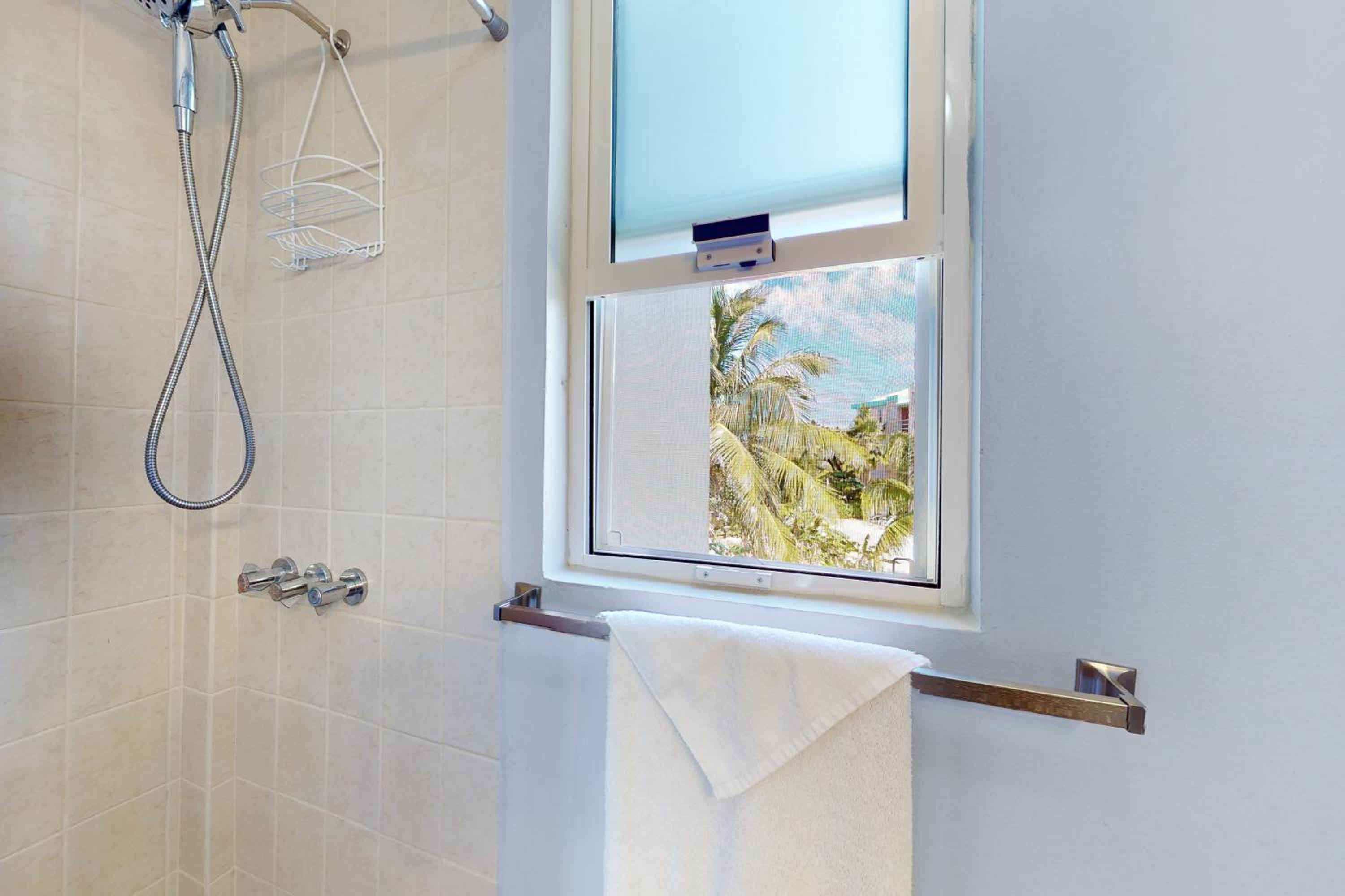 Suite B201 at Mara Laguna Gold Standard Certified