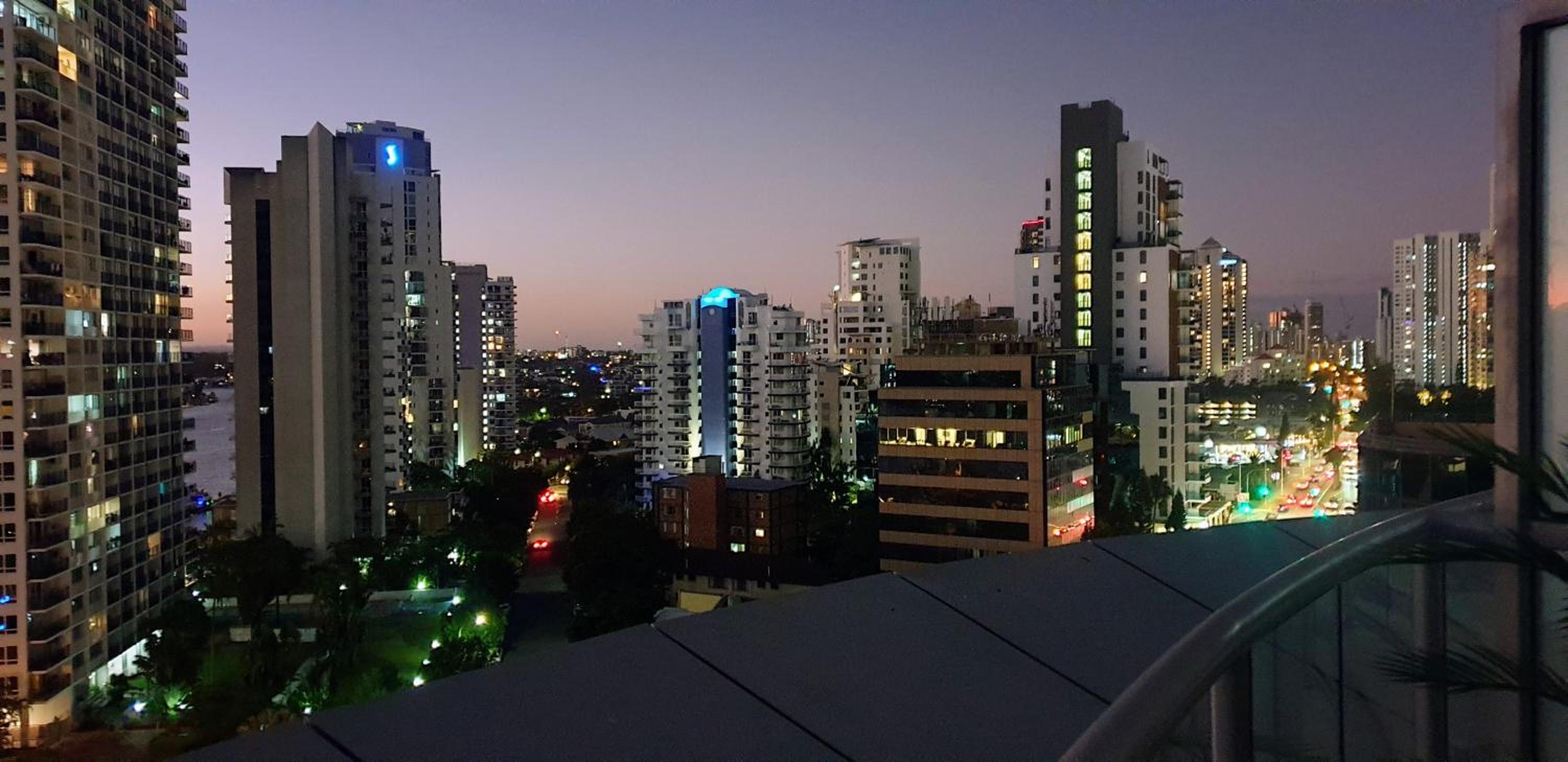 Bellagio@Chevron, Luxe, 2 Bedroom Apartment in the Heart of Surfers Paradise!
