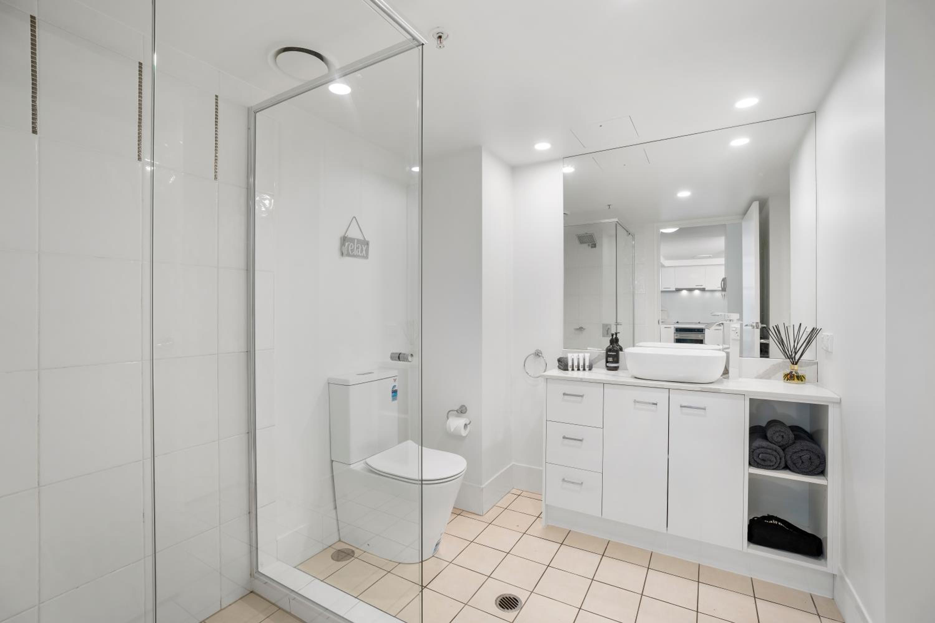 Bellagio@Chevron, Luxe, 2 Bedroom Apartment in the Heart of Surfers Paradise!