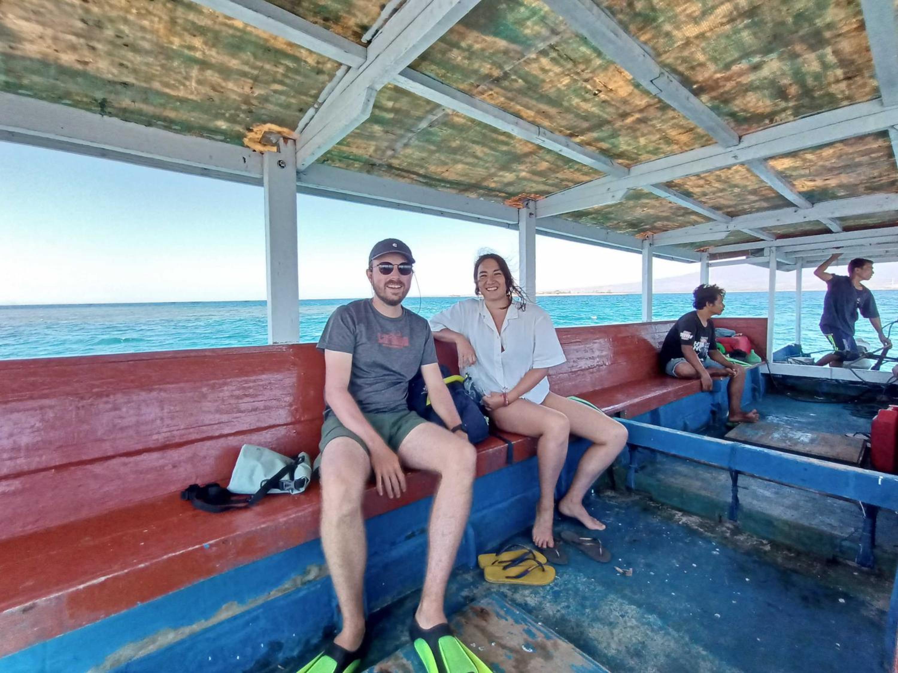 East Lombok Dive Hotel - Rooms on the beach with seaview view 3