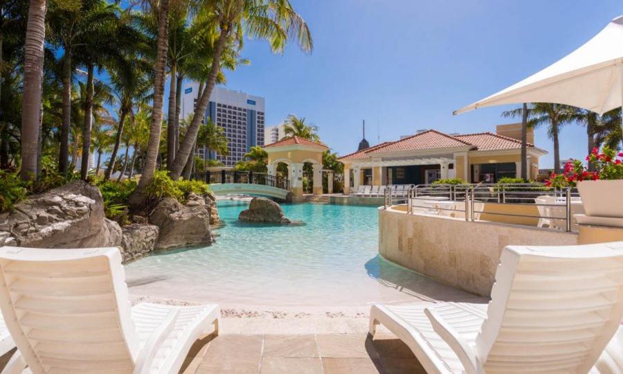 Bellagio@Chevron, Luxe, 2 Bedroom Apartment in the Heart of Surfers Paradise!