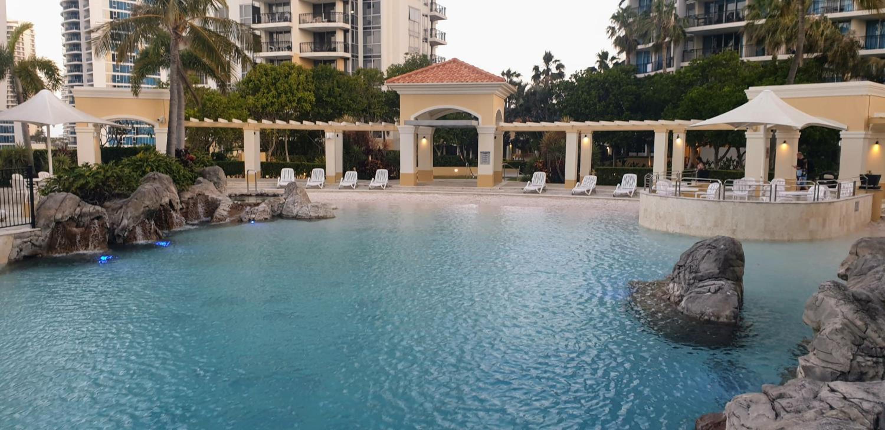 Bellagio@Chevron, Luxe, 2 Bedroom Apartment in the Heart of Surfers Paradise!