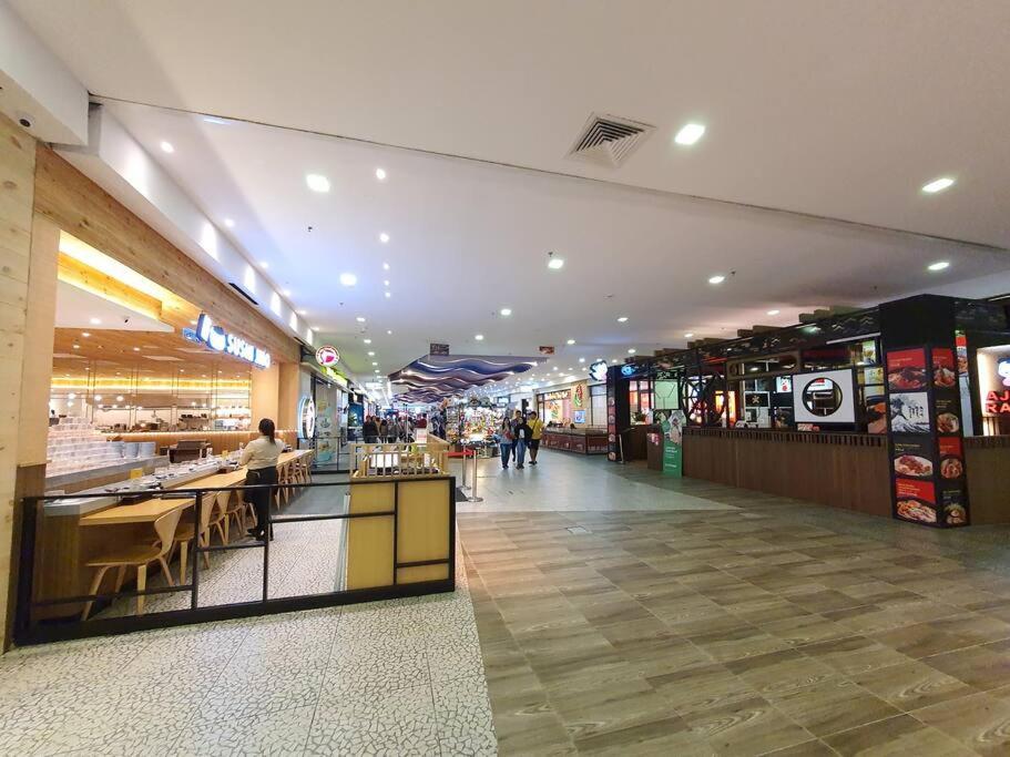 Vivacity Megamall Jazz Suite 3BR Direct Mall Access with free parking 14A photo 7