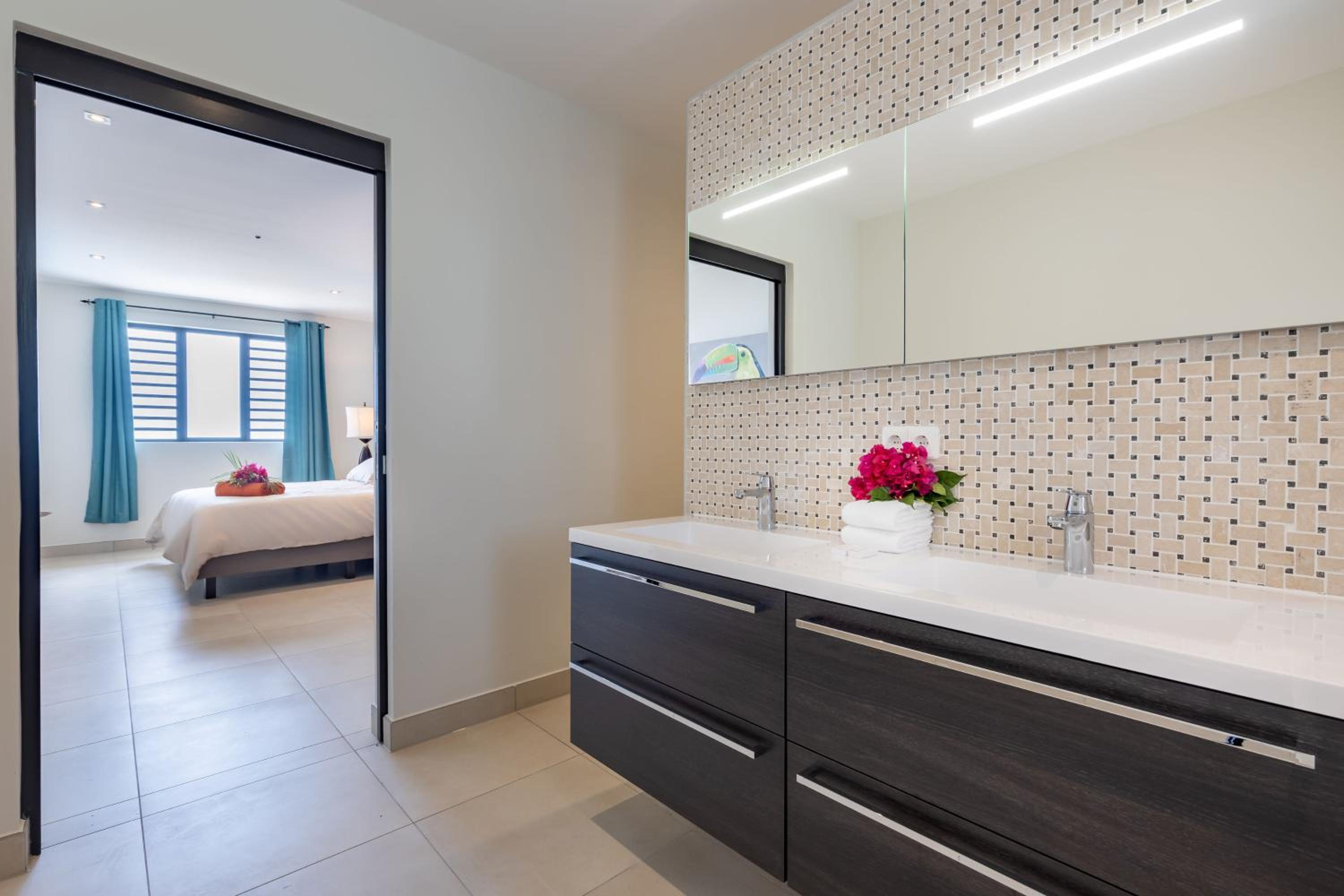 Coral Estate Ocean View Apartments