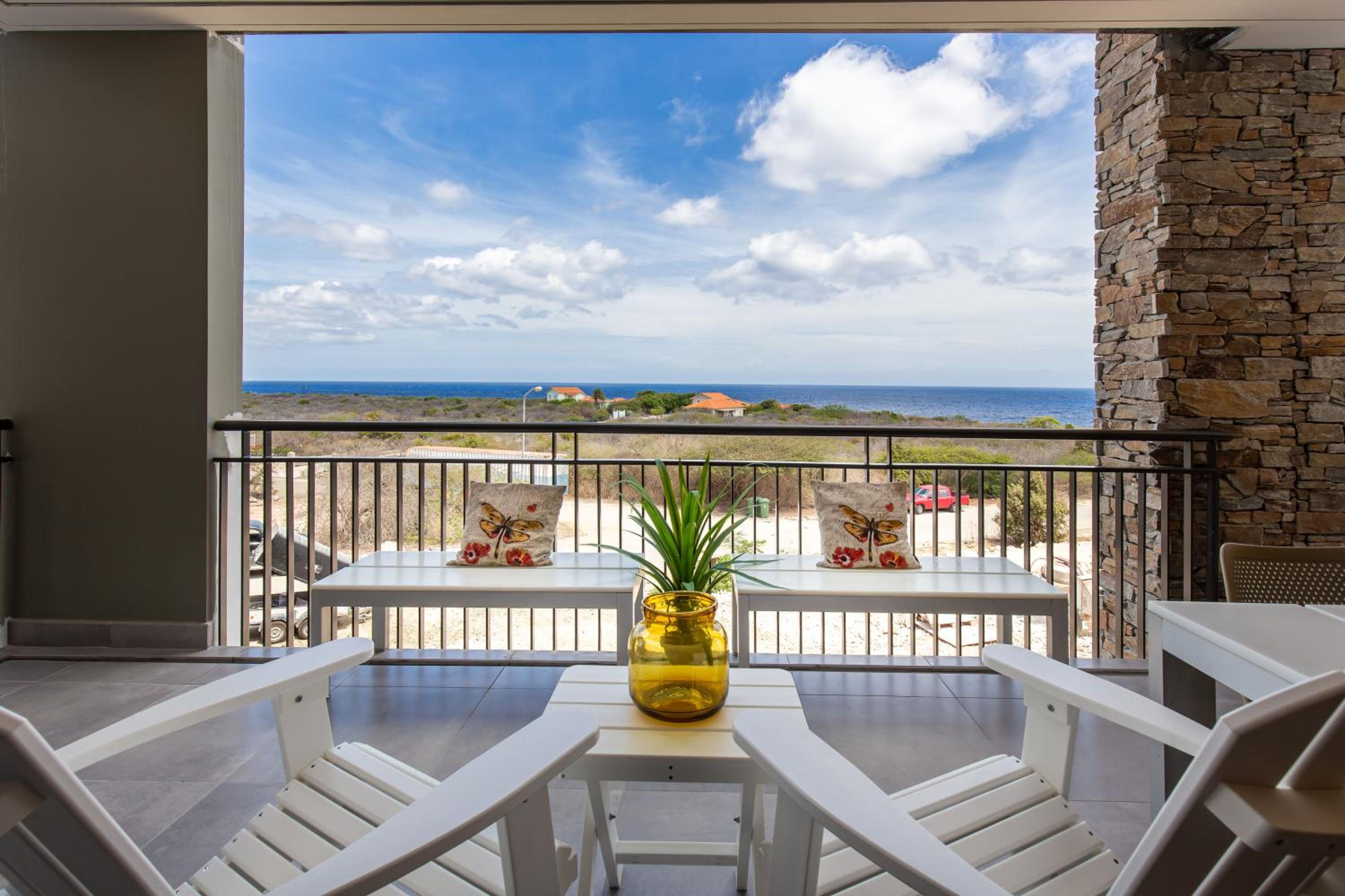 Coral Estate Ocean View Apartments