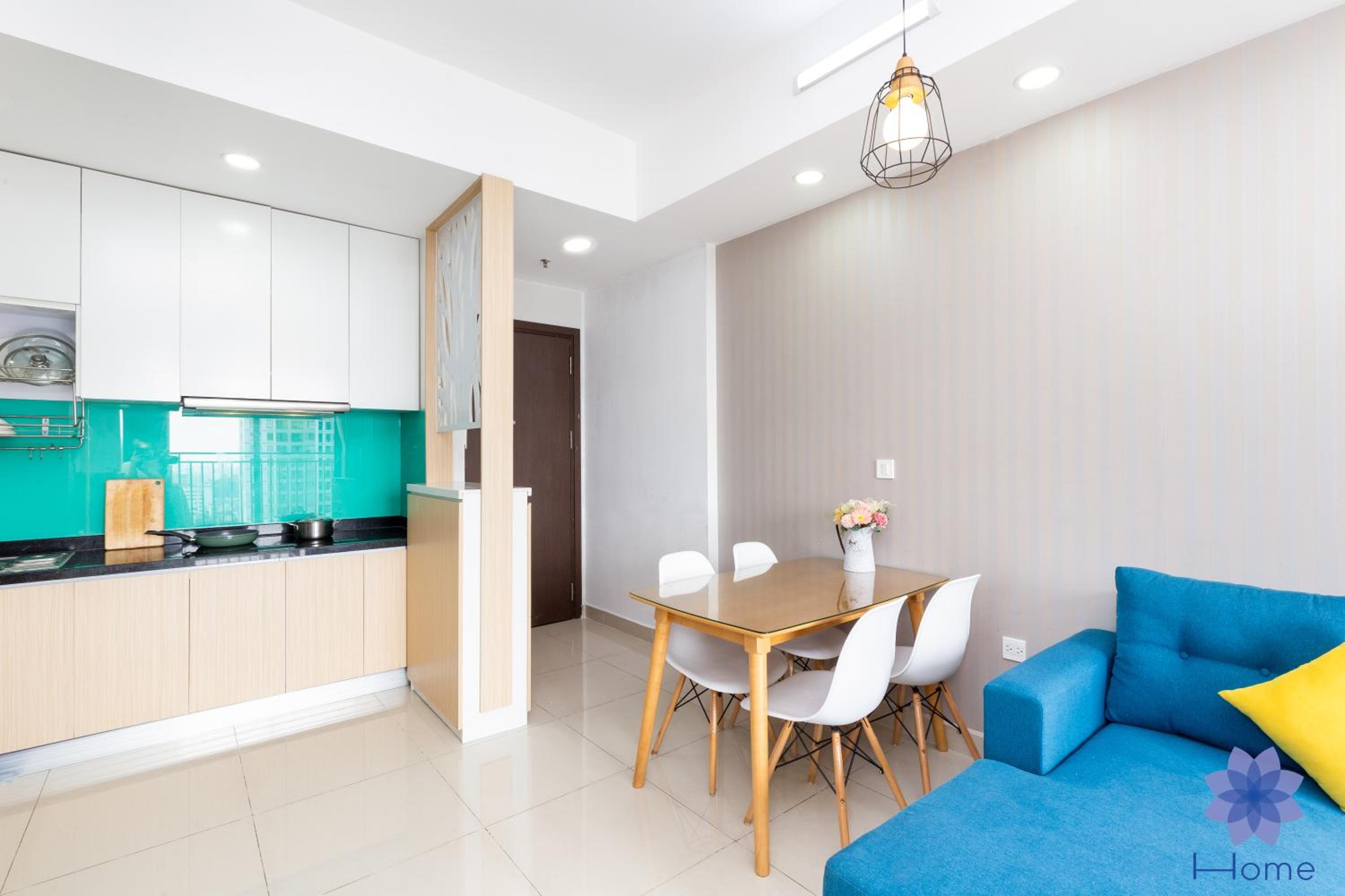 iHome Furnished Apartments with Free Gym & Pool, Airport Pick-Up Service