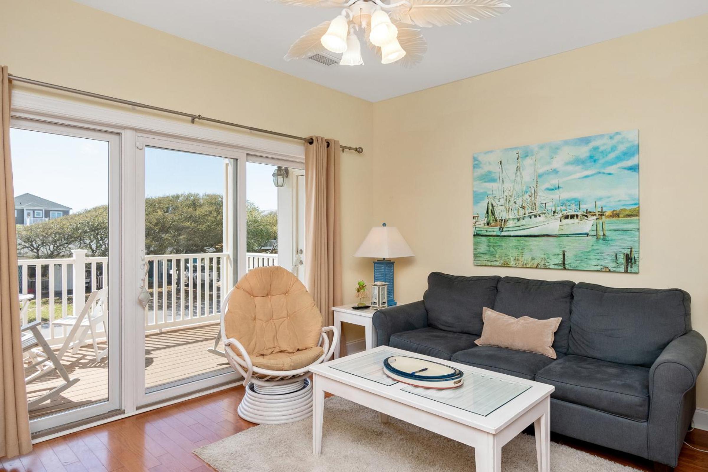 The Dunes by Oak Island Accommodations view 4